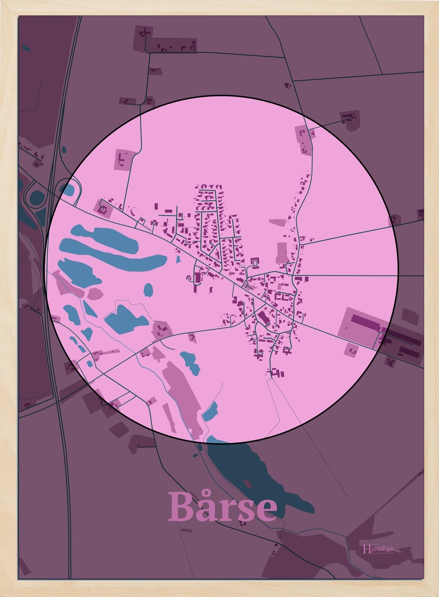Bårse plakat i farve pastel rød og HjemEgn.dk design centrum. Design bykort for Bårse