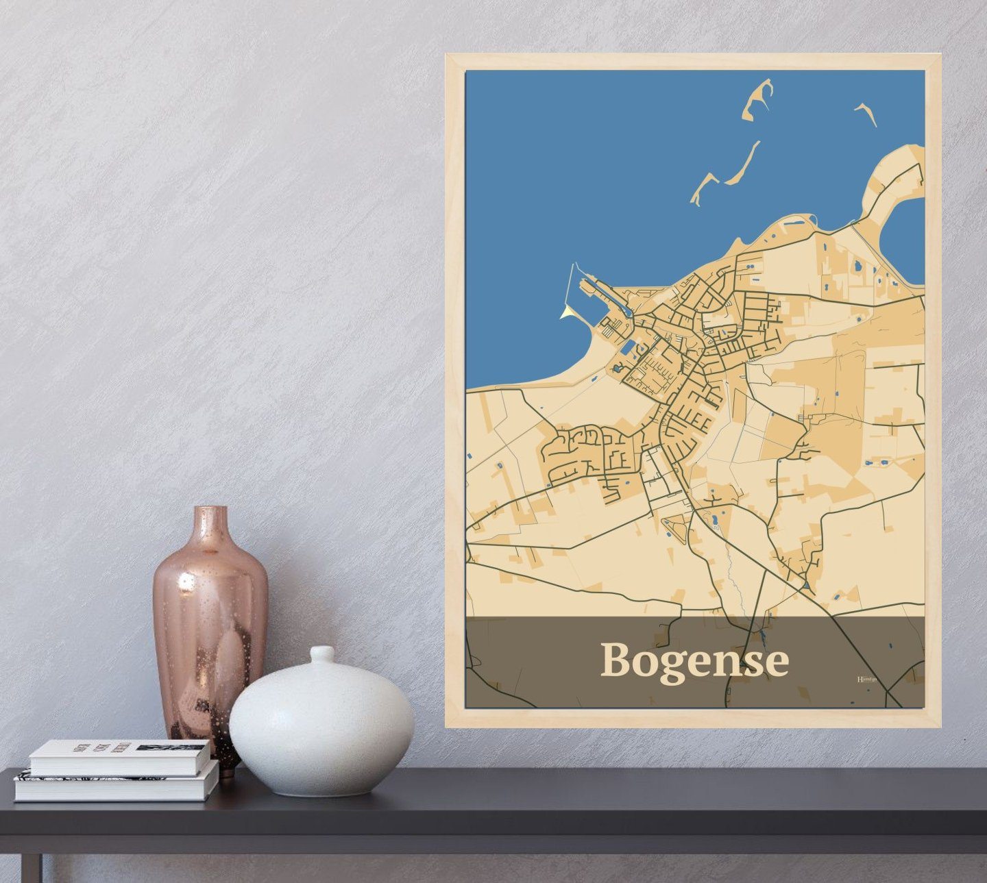 Bogense plakat i farve og HjemEgn.dk design firkantet. Design bykort for Bogense