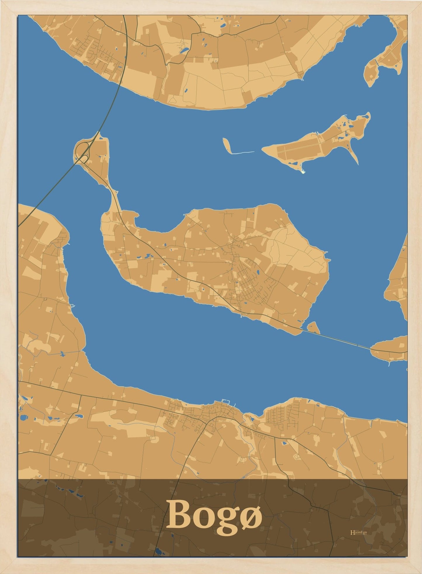 Bogø plakat i farve pastel brun og HjemEgn.dk design firkantet. Design ø-kort for Bogø