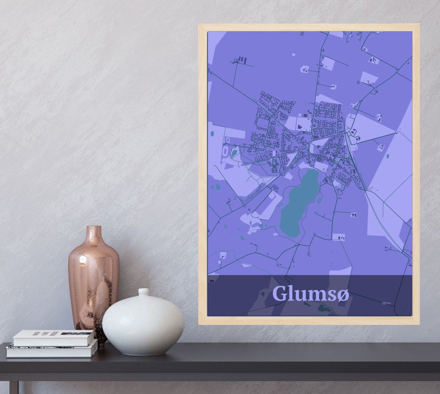 Glumsø plakat i farve og HjemEgn.dk design firkantet. Design bykort for Glumsø