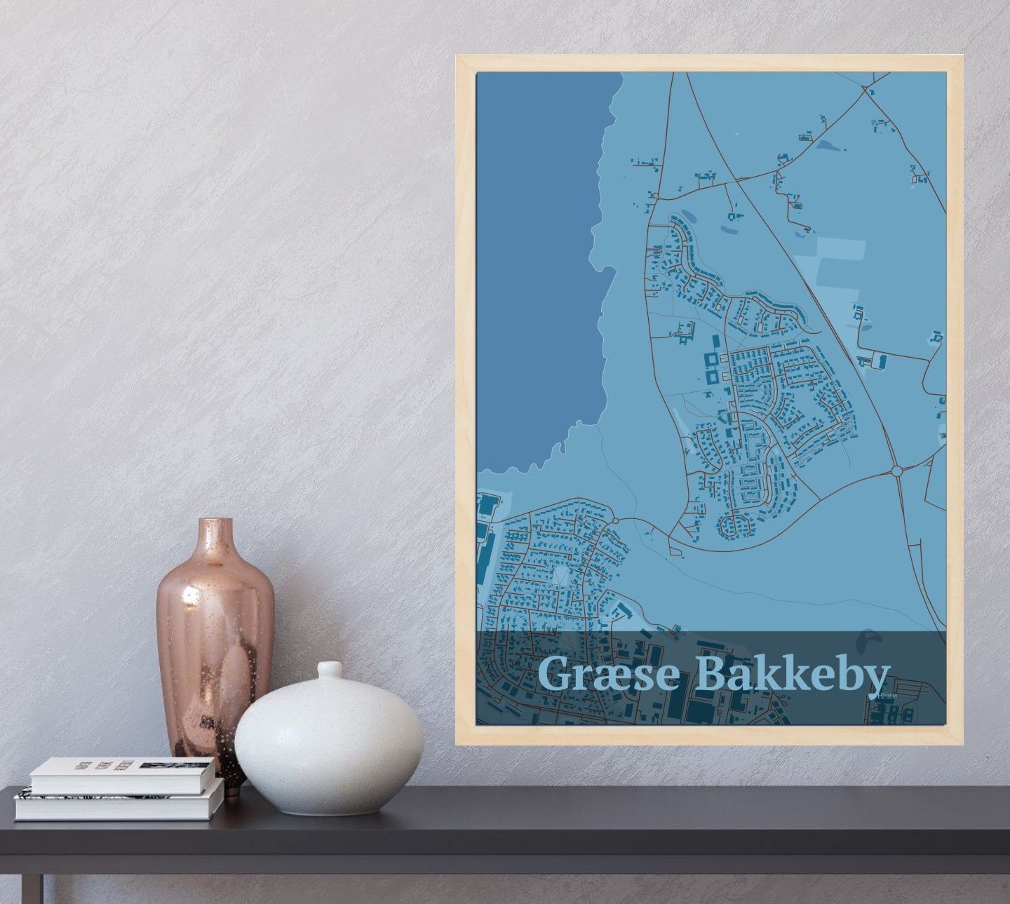 Græse Bakkeby plakat i farve og HjemEgn.dk design firkantet. Design bykort for Græse Bakkeby