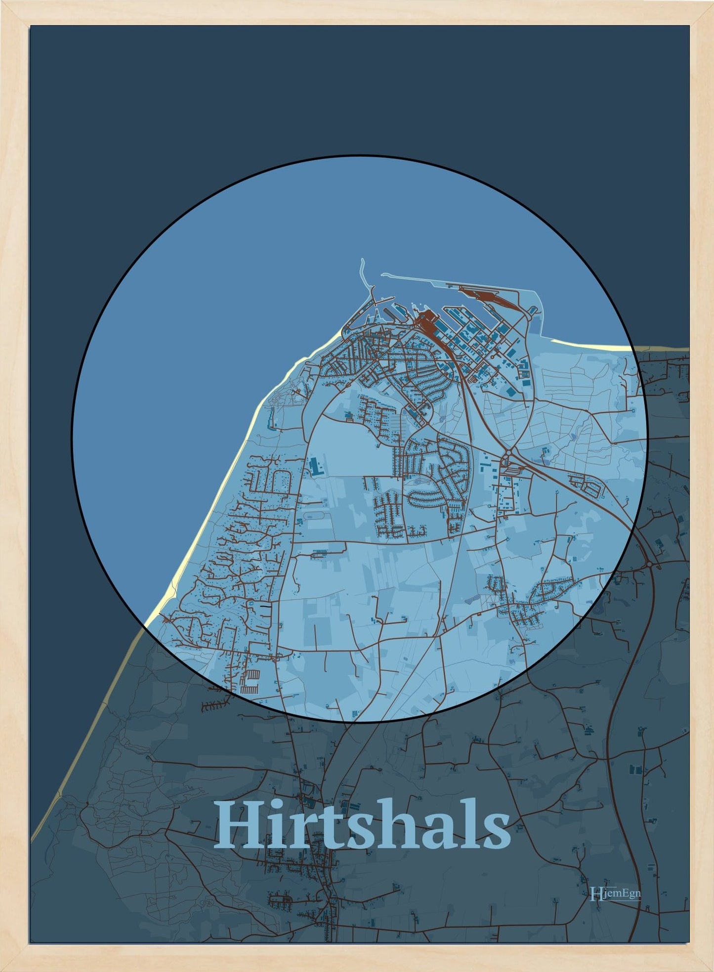Hirtshals plakat i farve pastel blå og HjemEgn.dk design centrum. Design bykort for Hirtshals