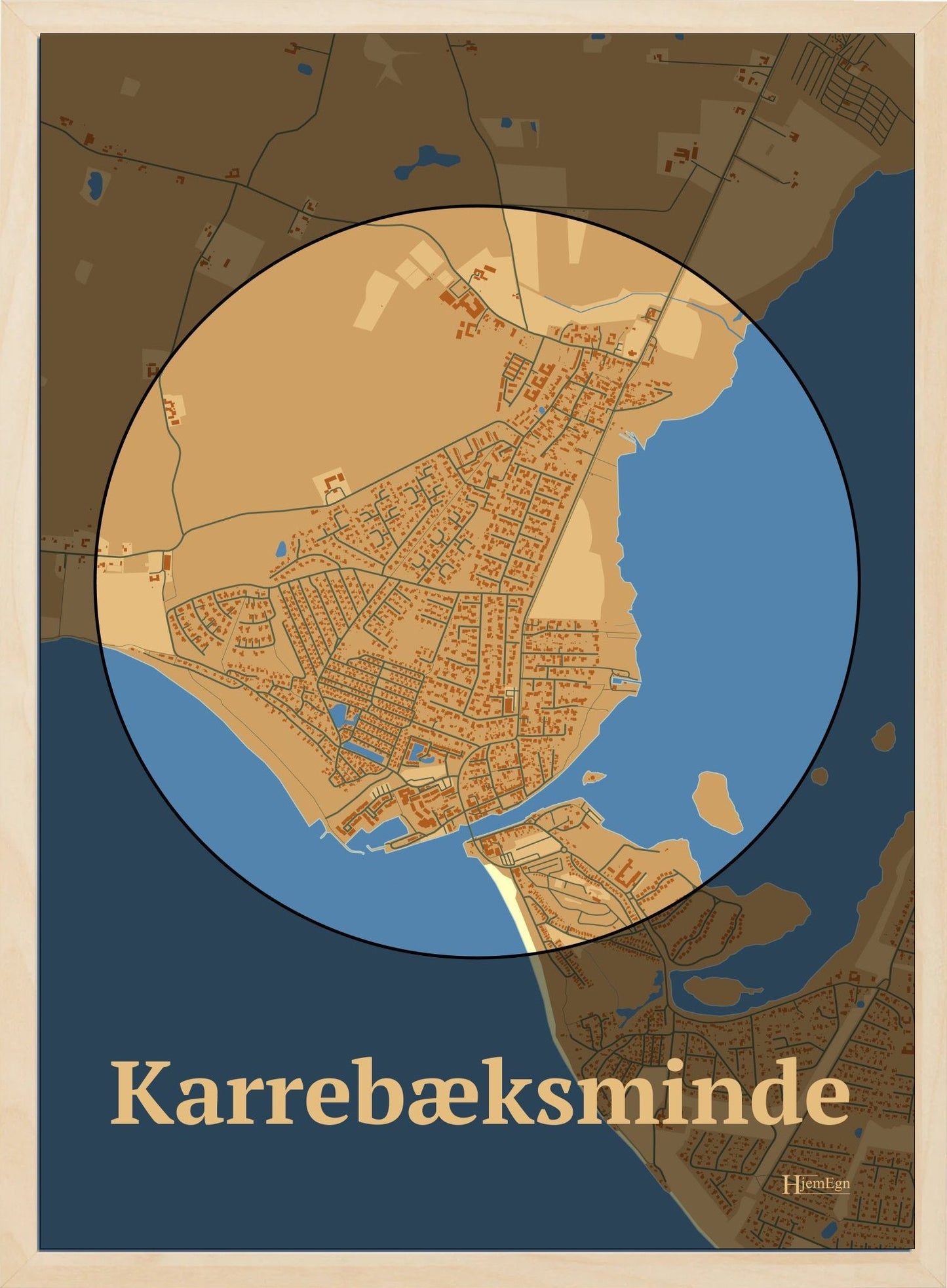 Karrebæksminde plakat i farve pastel brun og HjemEgn.dk design centrum. Design bykort for Karrebæksminde