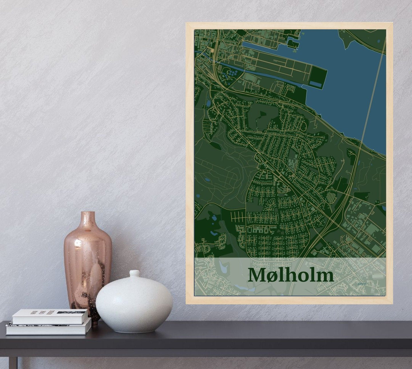 Mølholm plakat i farve og HjemEgn.dk design firkantet. Design bykort for Mølholm