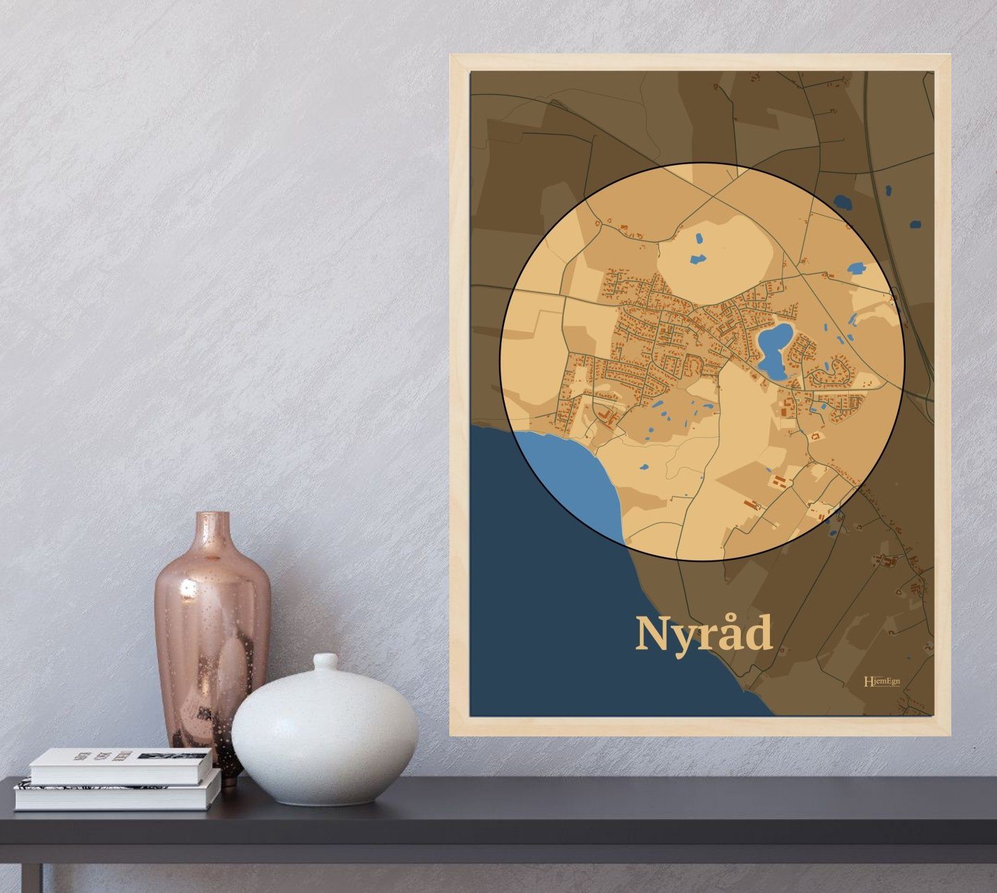Nyråd plakat i farve og HjemEgn.dk design centrum. Design bykort for Nyråd