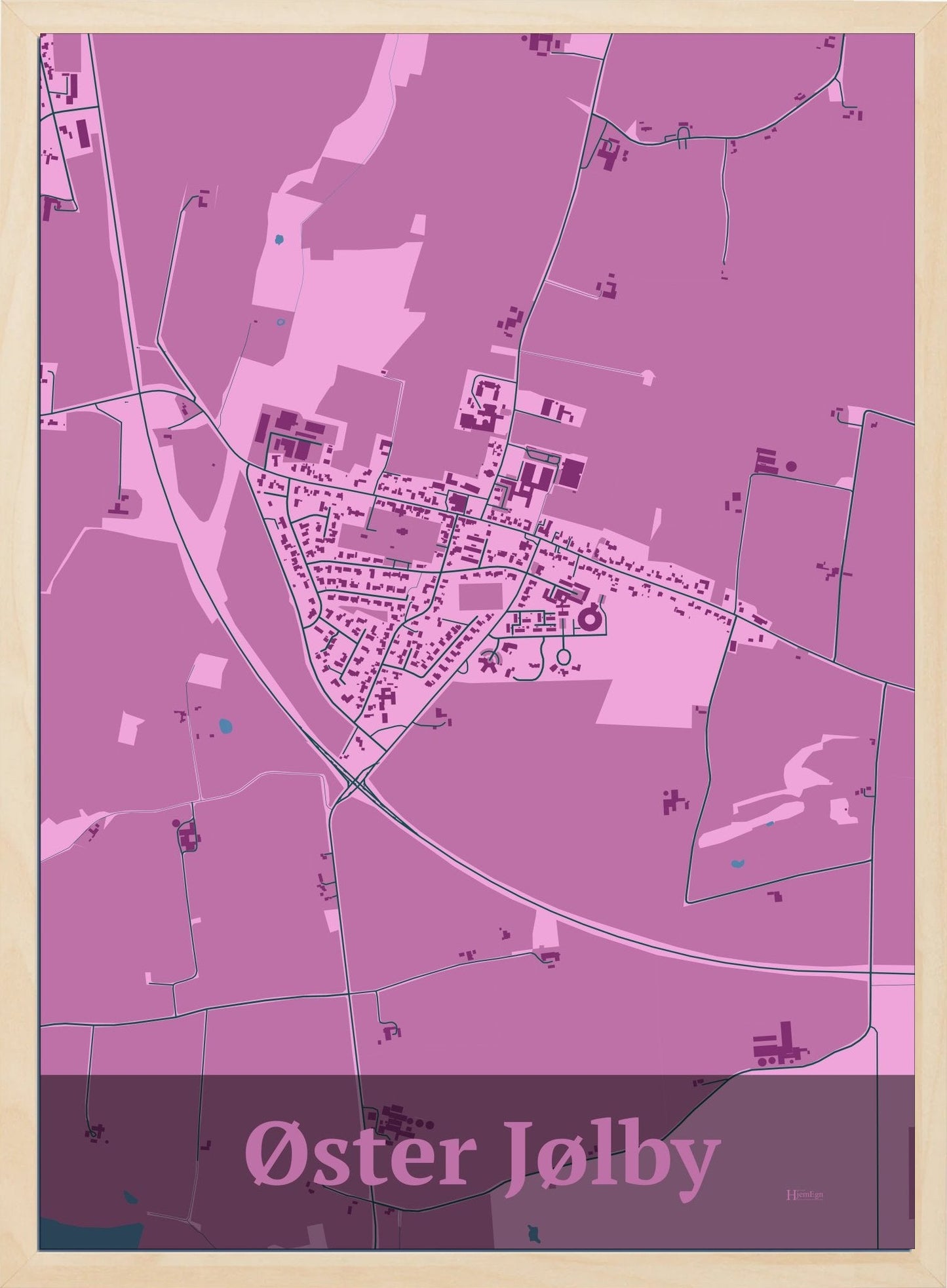 Øster Jølby plakat i farve pastel rød og HjemEgn.dk design firkantet. Design bykort for Øster Jølby