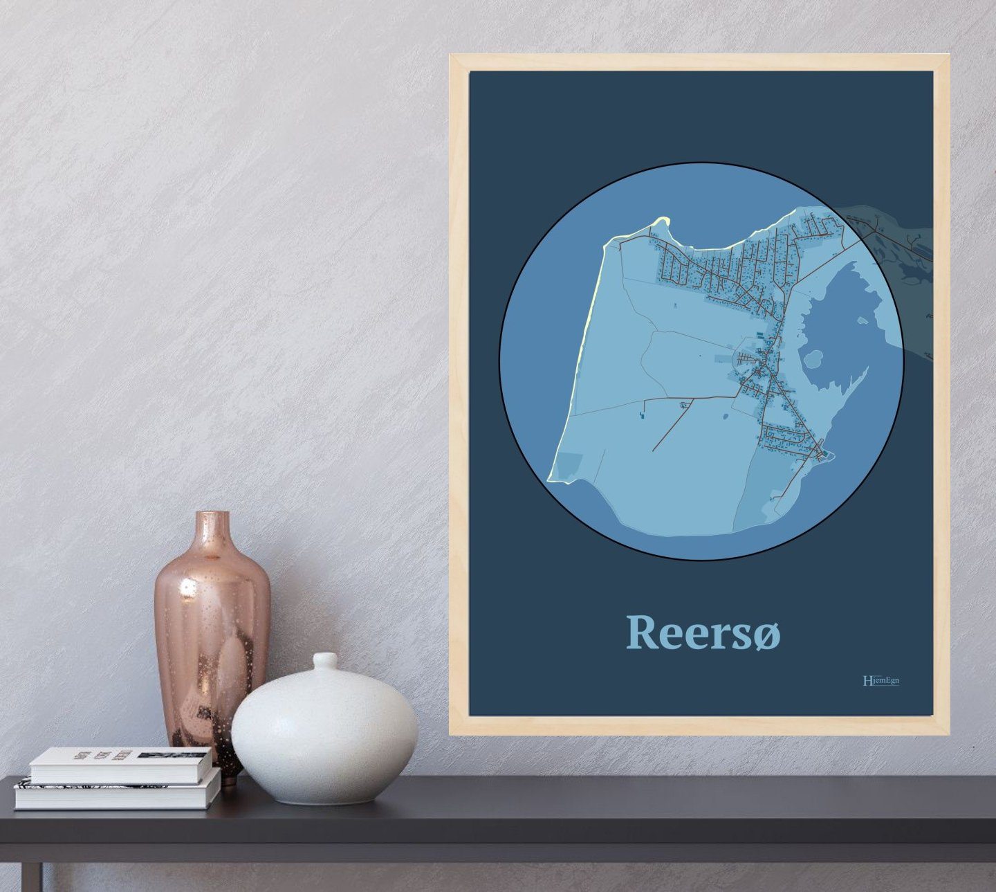 Reersø plakat i farve og HjemEgn.dk design centrum. Design bykort for Reersø