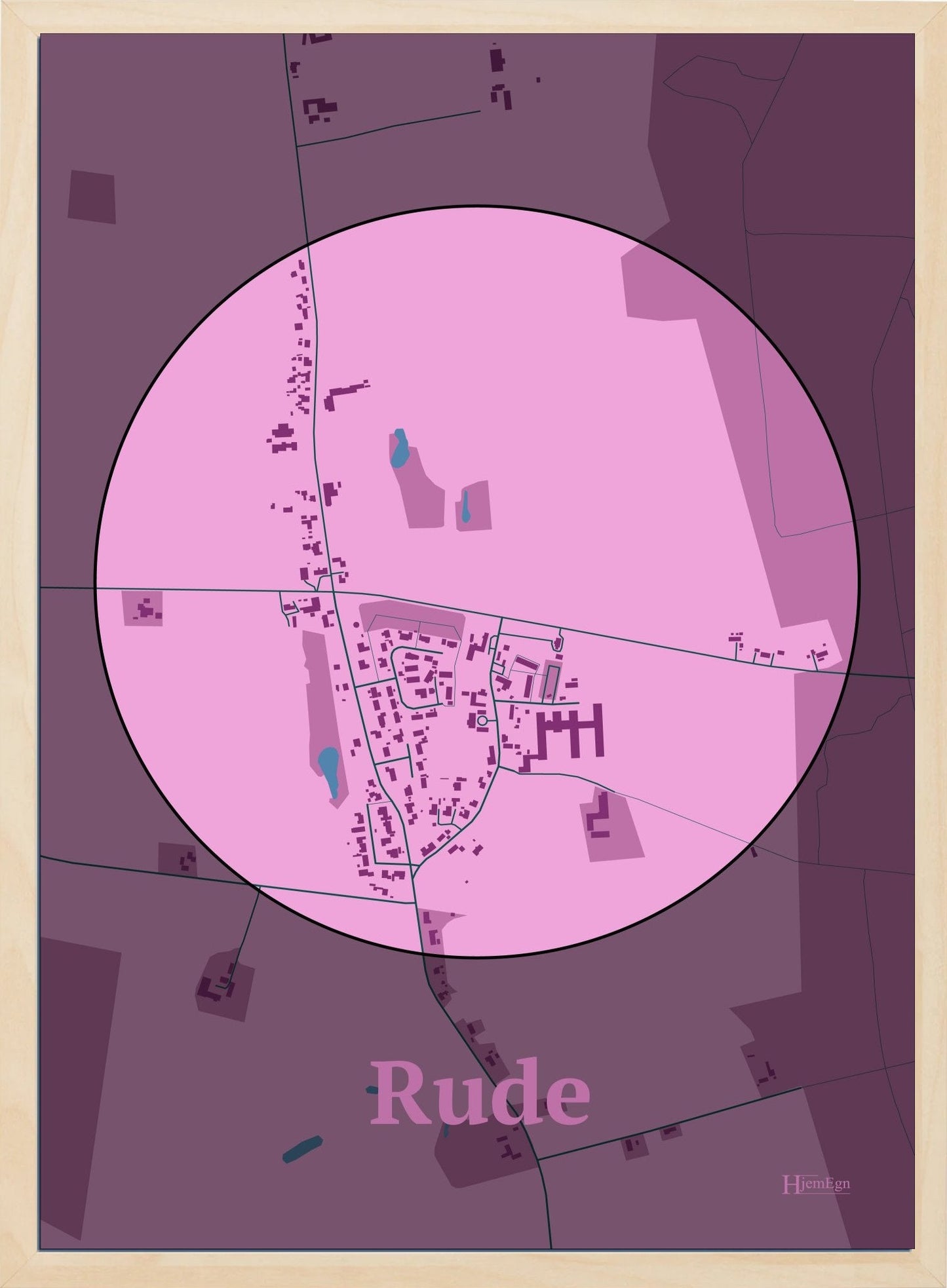 Rude plakat i farve pastel rød og HjemEgn.dk design centrum. Design bykort for Rude