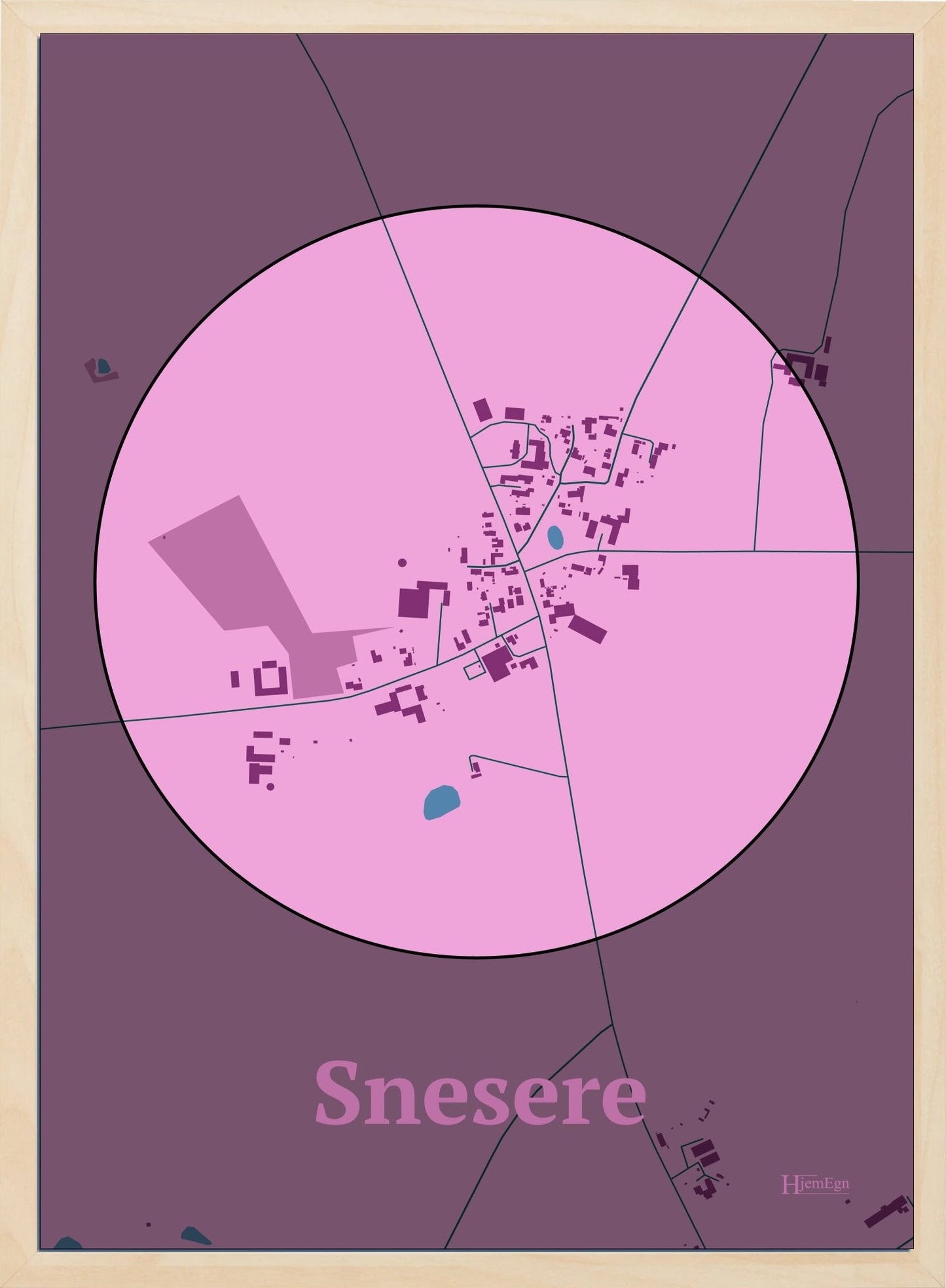 Snesere plakat i farve pastel rød og HjemEgn.dk design centrum. Design bykort for Snesere