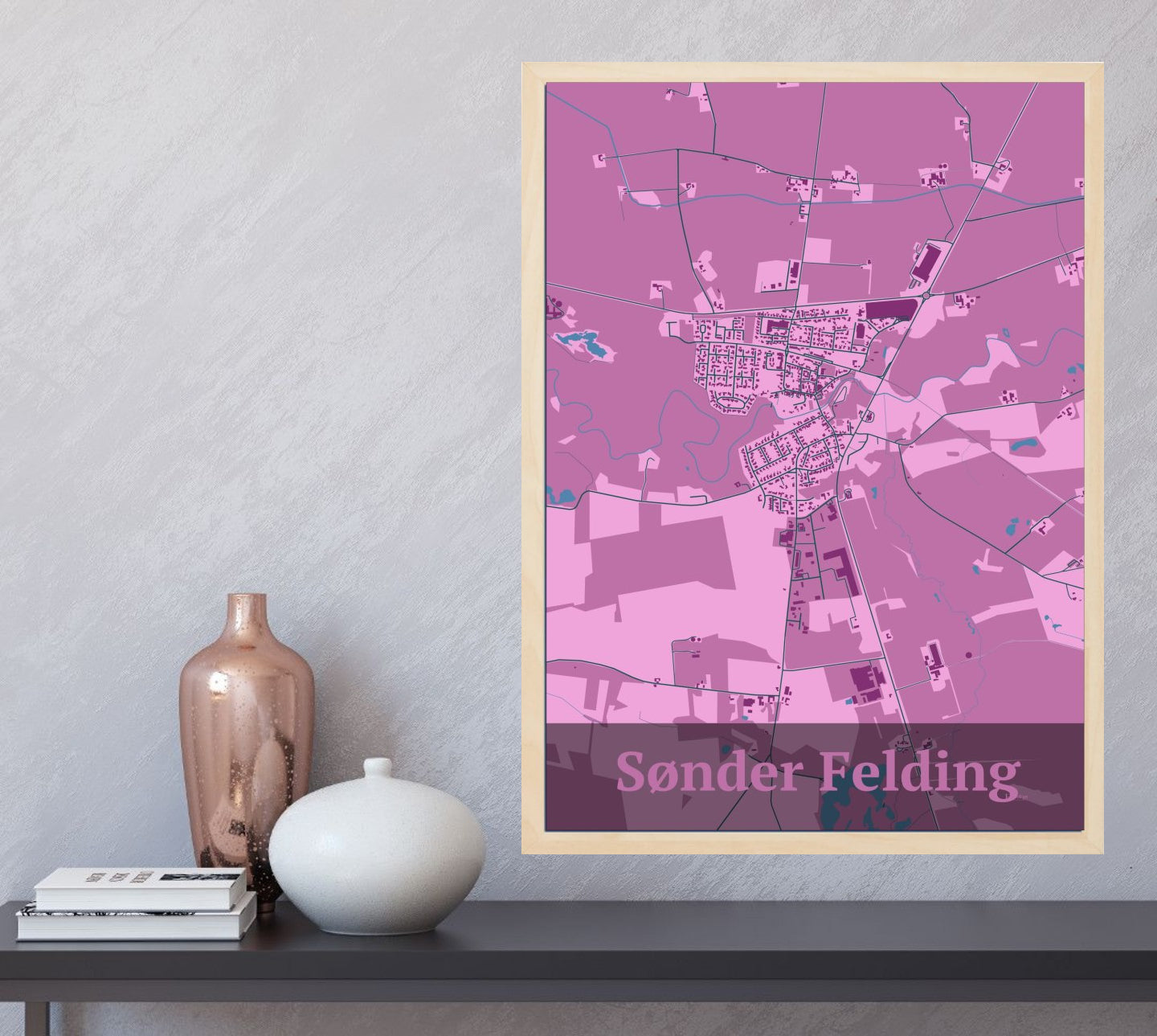 Sønder Felding plakat i farve og HjemEgn.dk design firkantet. Design bykort for Sønder Felding