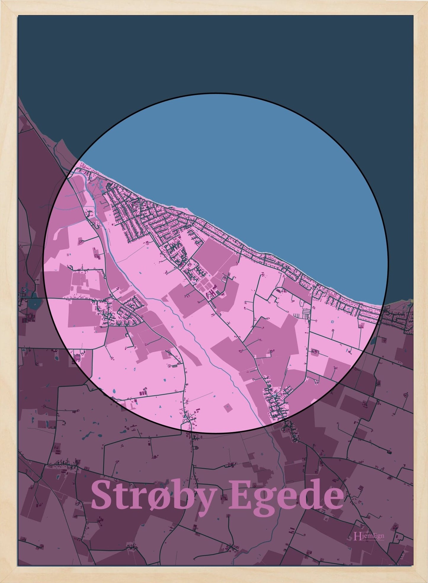 Strøby Egede plakat i farve pastel rød og HjemEgn.dk design centrum. Design bykort for Strøby Egede