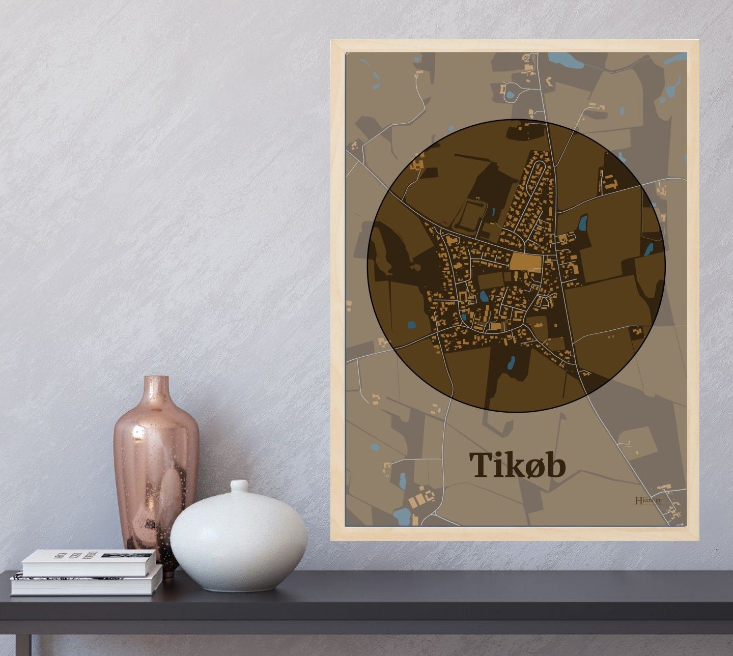 Tikøb plakat i farve og HjemEgn.dk design centrum. Design bykort for Tikøb
