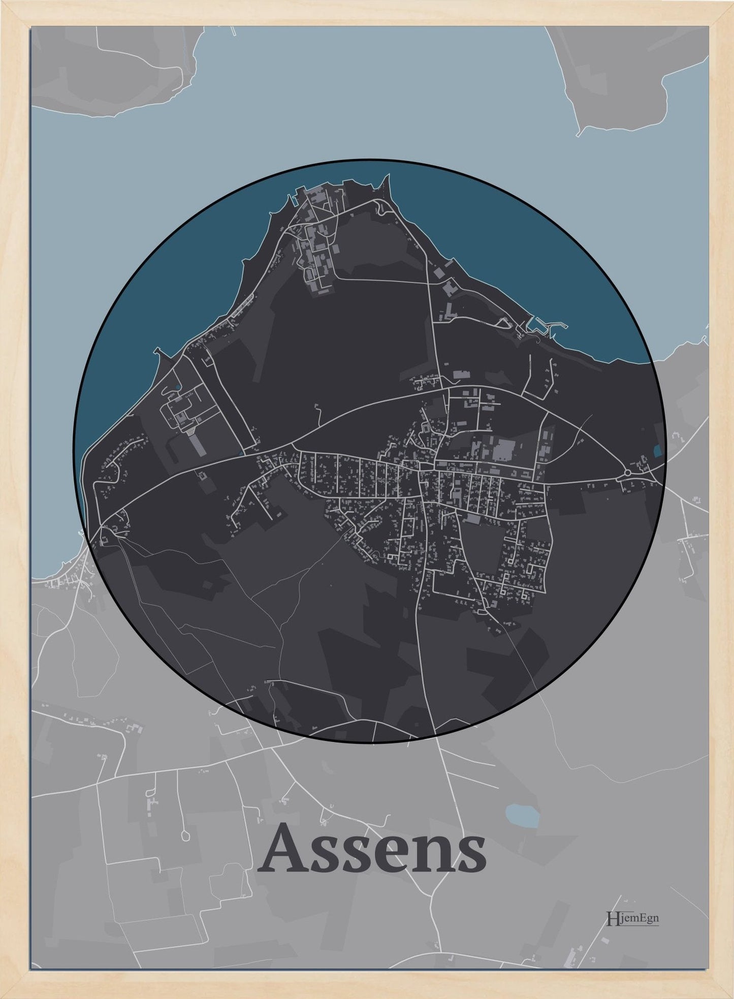 Assens plakat i farve mørk brun og HjemEgn.dk design centrum. Design bykort for Assens