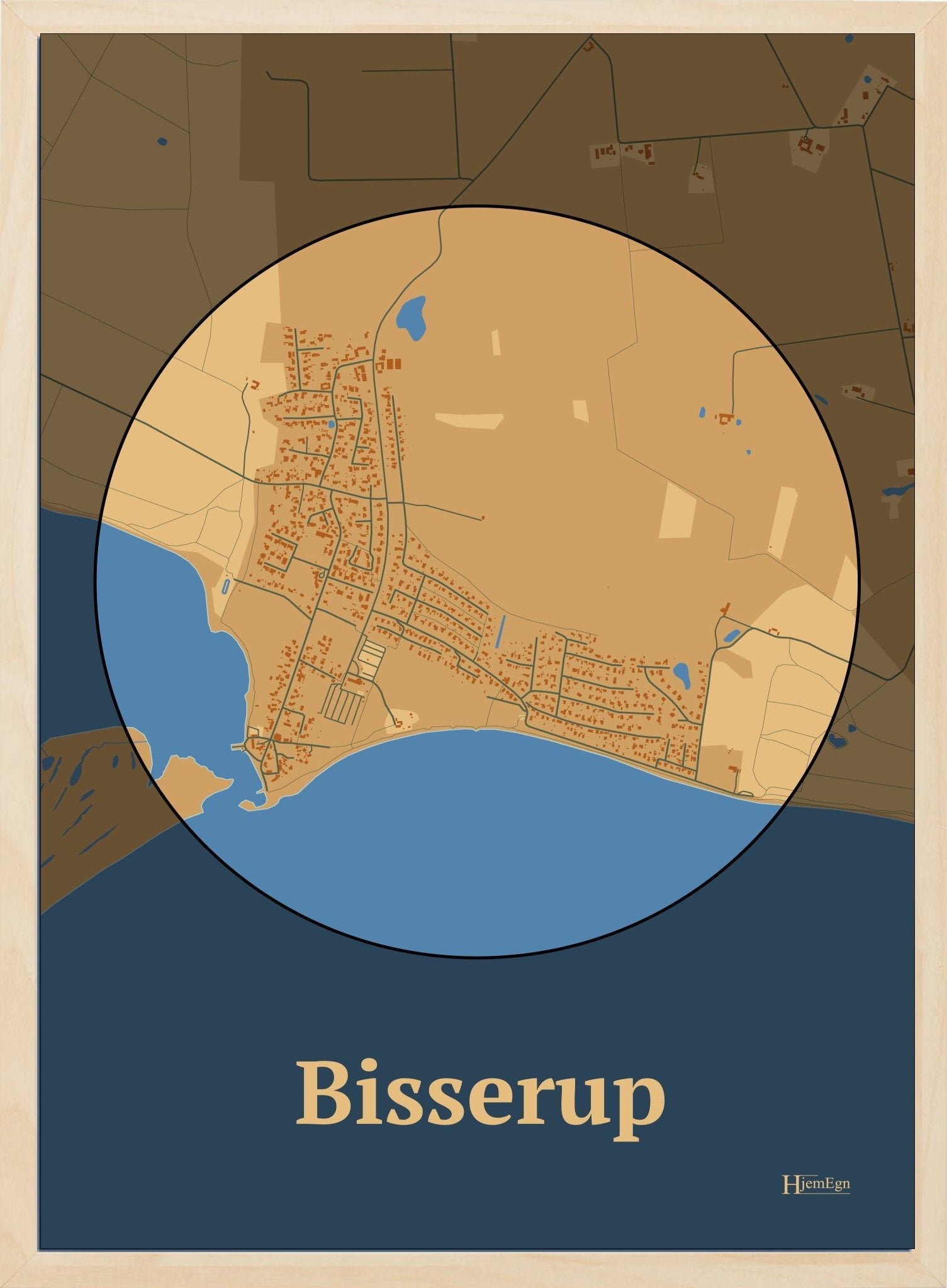 Bisserup plakat i farve pastel brun og HjemEgn.dk design centrum. Design bykort for Bisserup