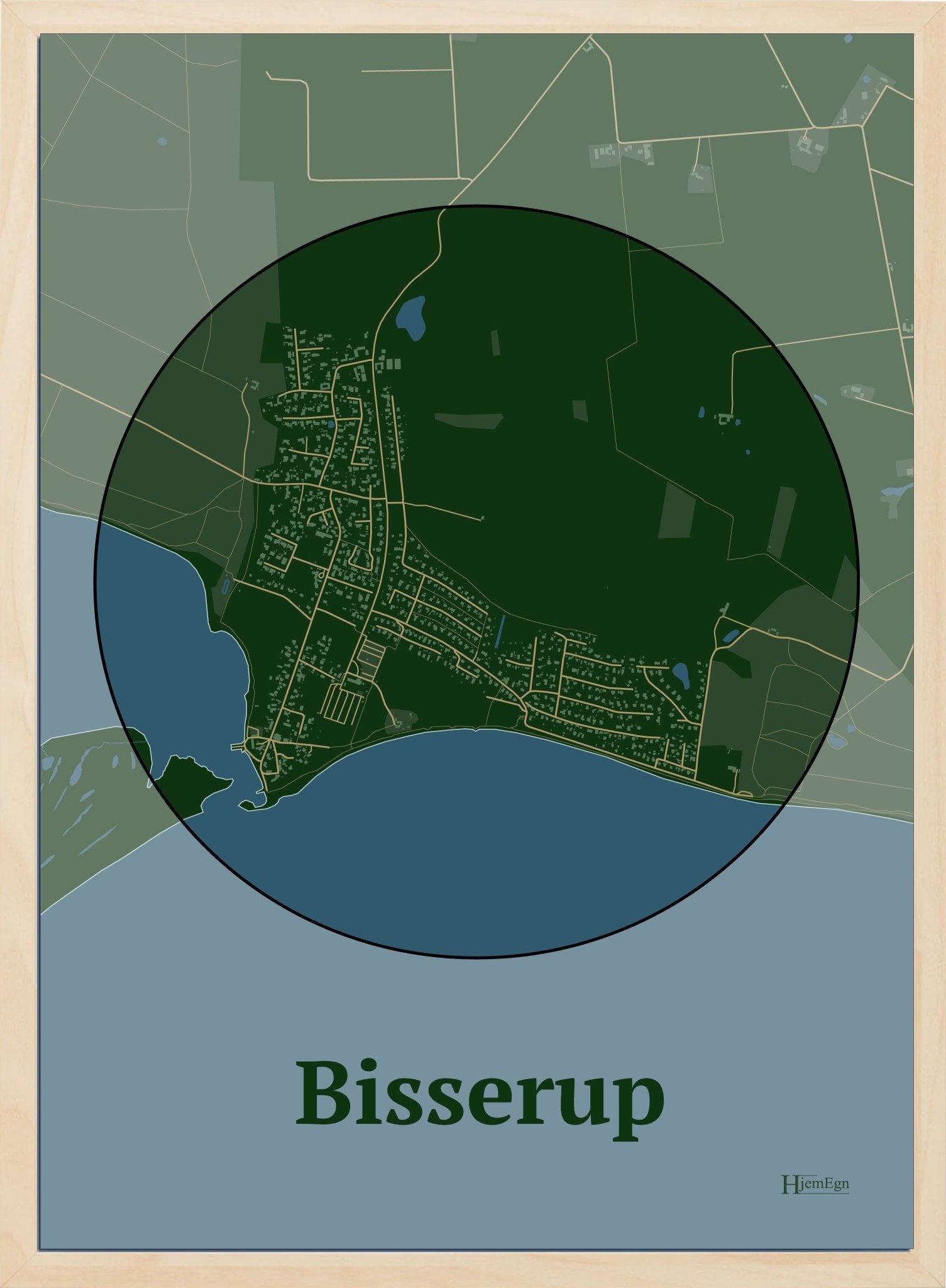 Bisserup plakat i farve mørk grøn og HjemEgn.dk design centrum. Design bykort for Bisserup