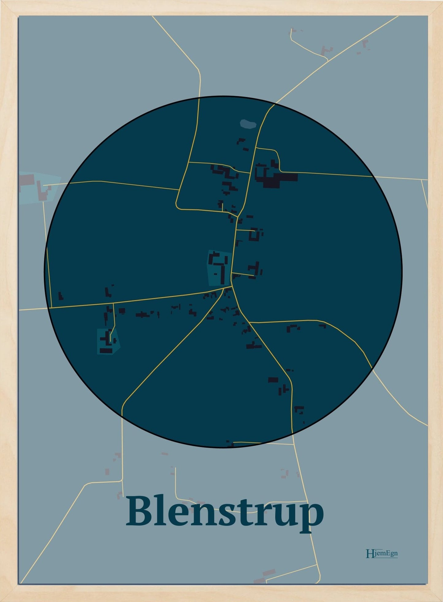 Blenstrup plakat i farve mørk blå og HjemEgn.dk design centrum. Design bykort for Blenstrup