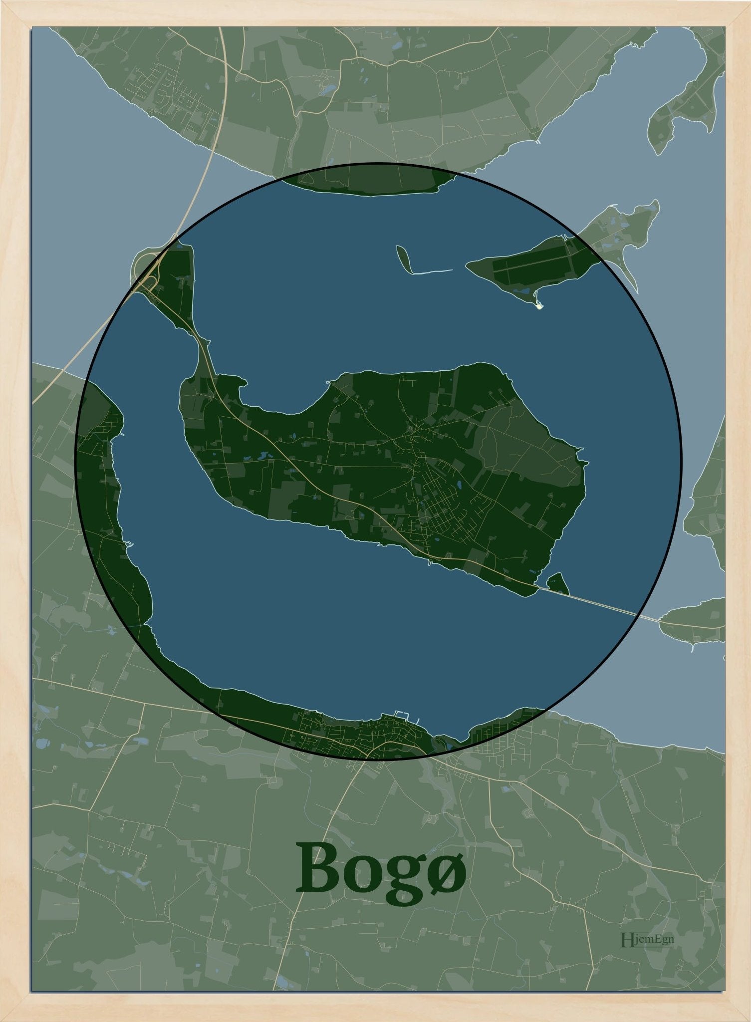 Bogø plakat i farve mørk grøn og HjemEgn.dk design centrum. Design ø-kort for Bogø
