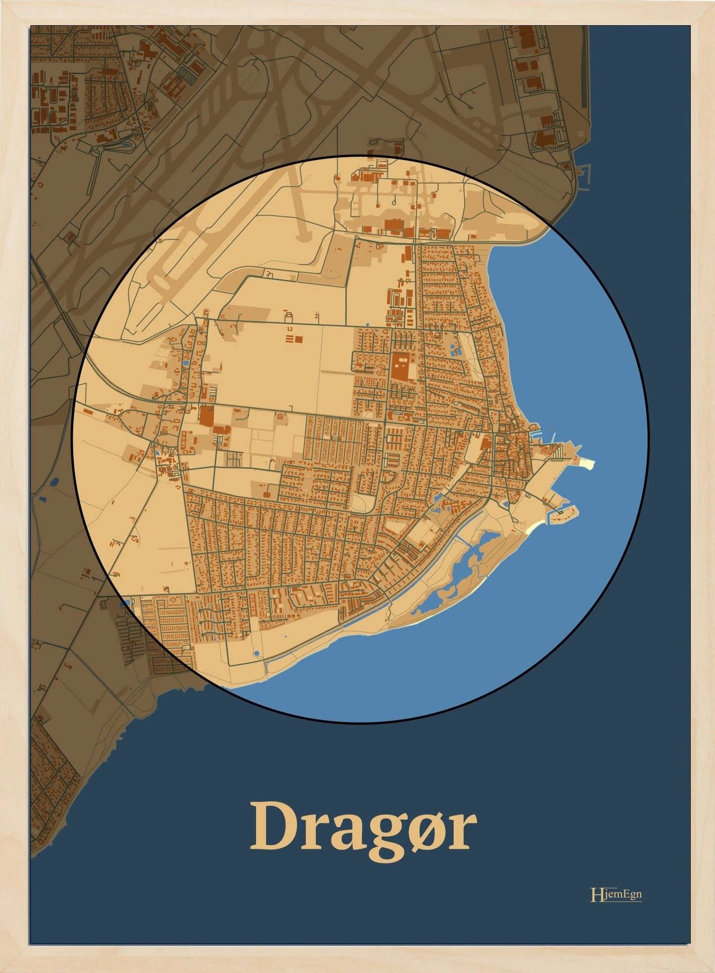 Dragør plakat i farve pastel brun og HjemEgn.dk design centrum. Design bykort for Dragør