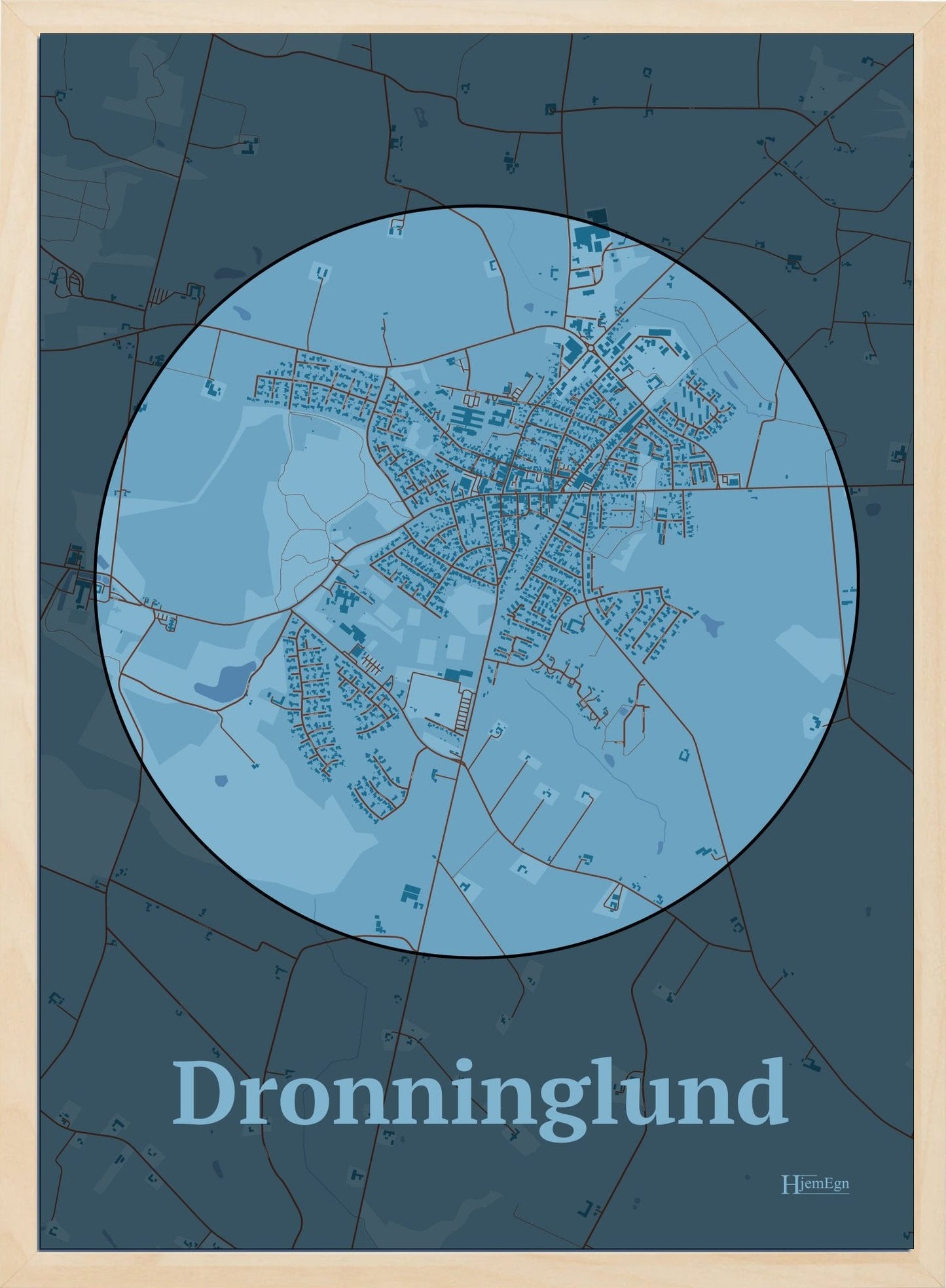 Dronninglund plakat i farve pastel blå og HjemEgn.dk design centrum. Design bykort for Dronninglund