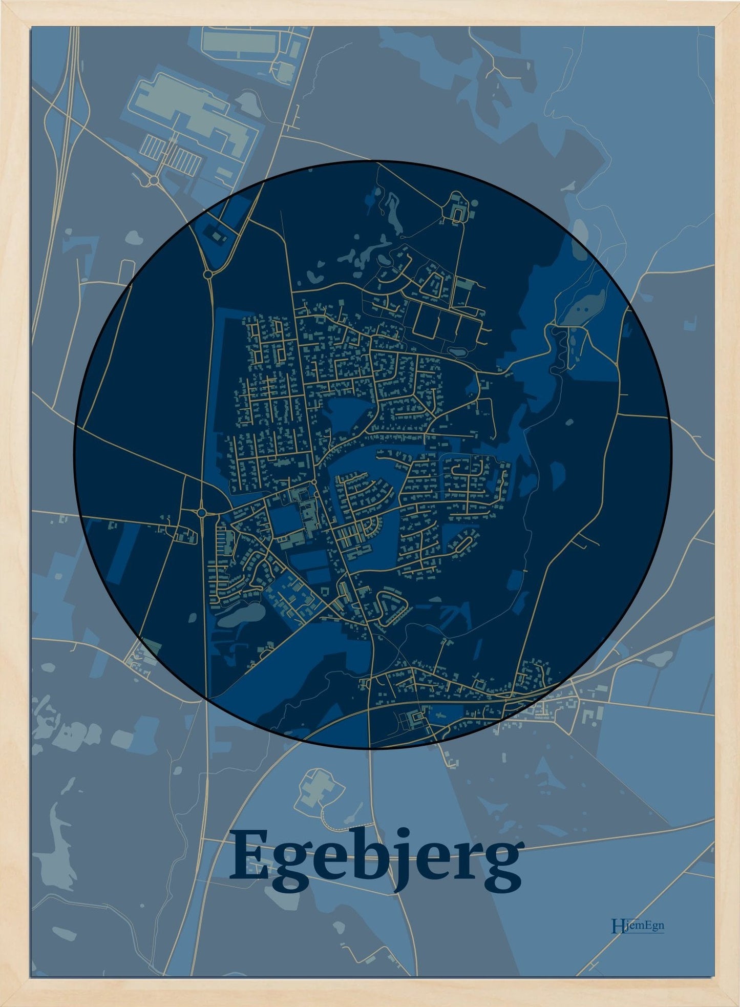 Egebjerg plakat i farve mørk blå og HjemEgn.dk design centrum. Design bykort for Egebjerg