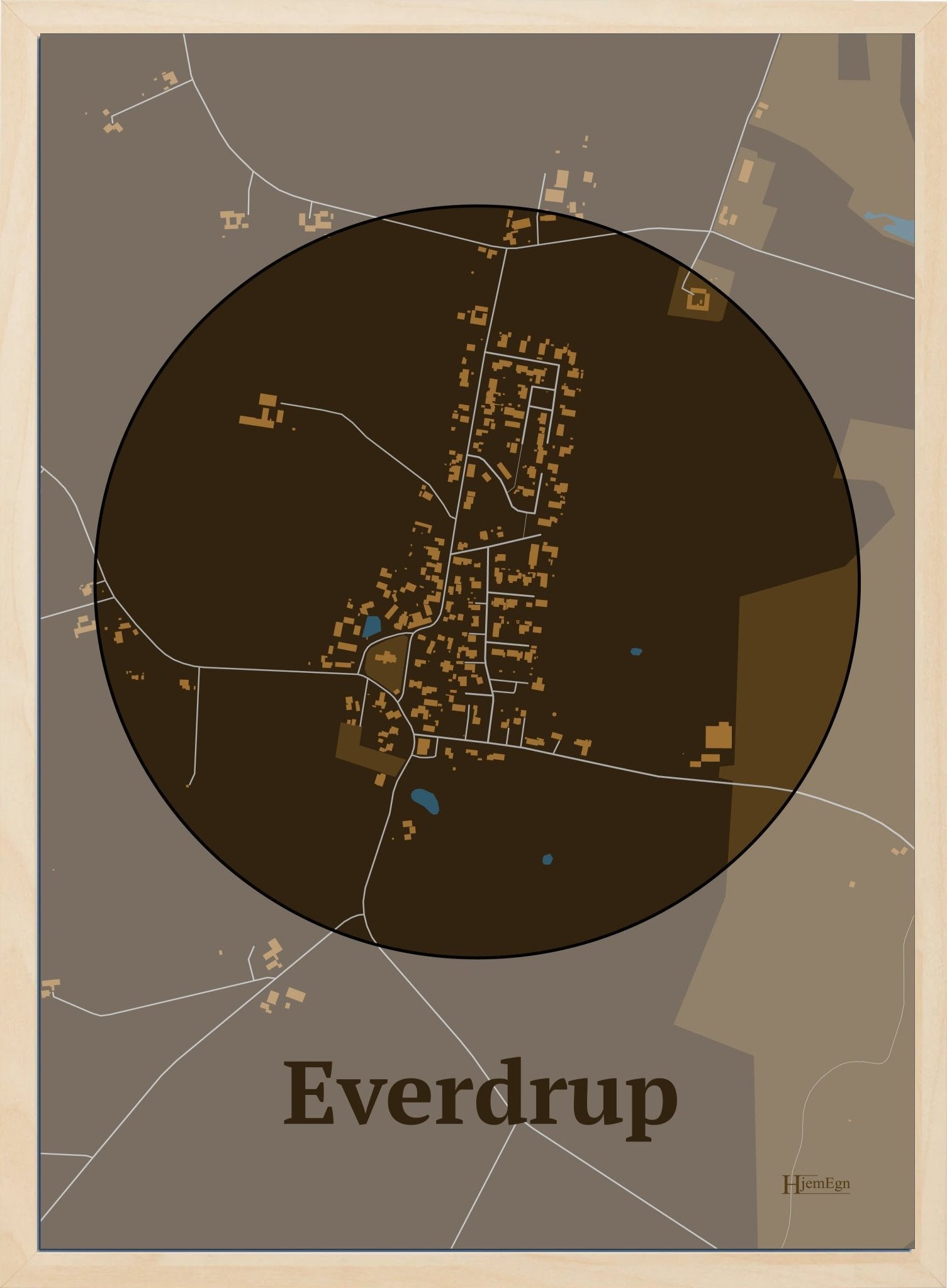 Everdrup plakat i farve mørk brun og HjemEgn.dk design centrum. Design bykort for Everdrup