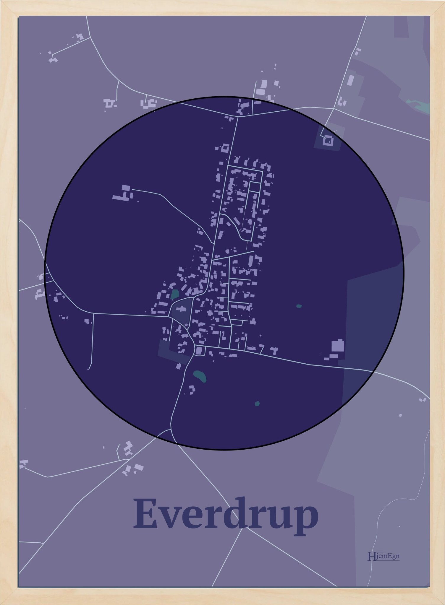 Everdrup plakat i farve mørk lilla og HjemEgn.dk design centrum. Design bykort for Everdrup