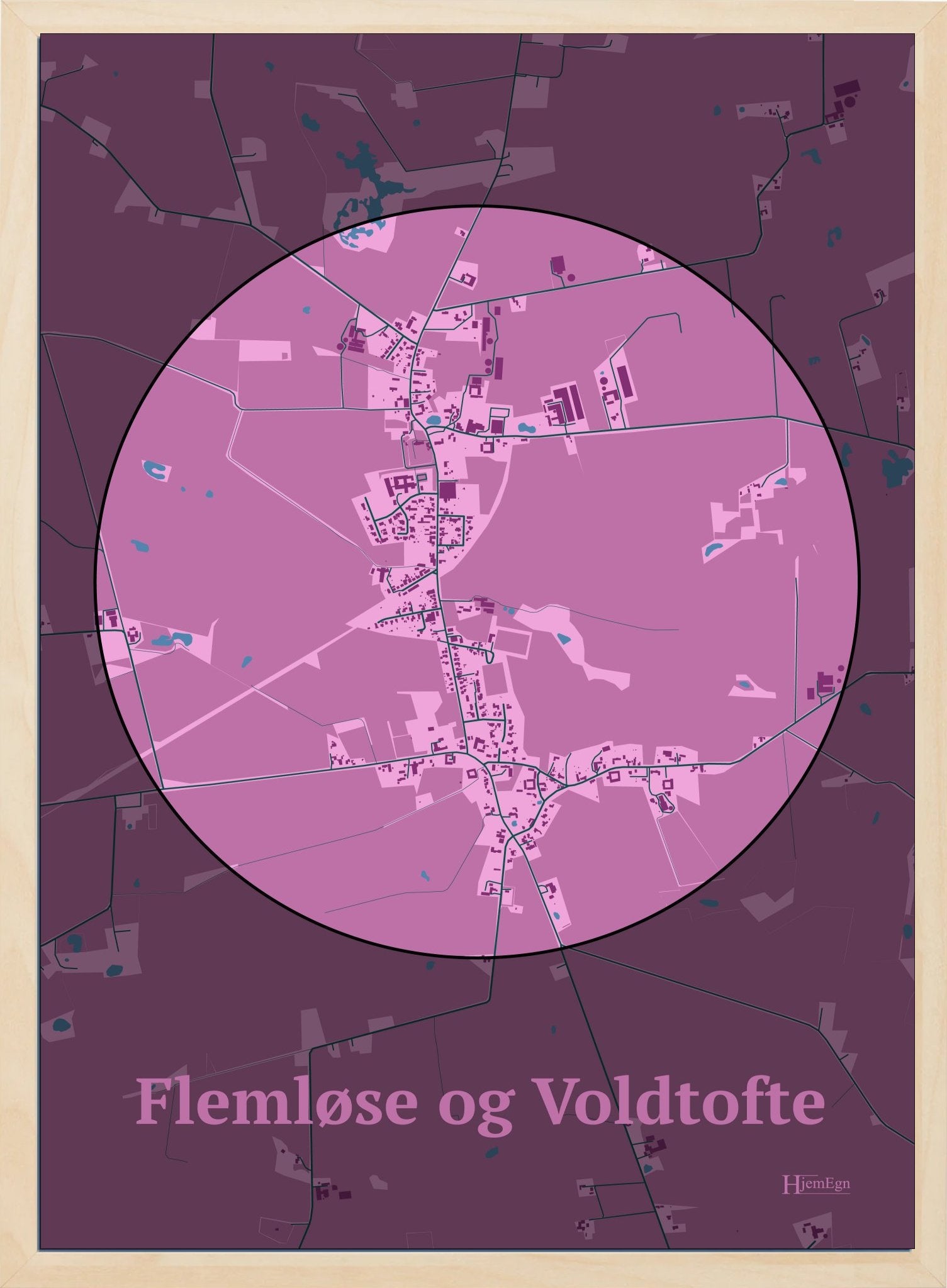 Flemløse & Voldtofte plakat i farve pastel rød og HjemEgn.dk design centrum. Design bykort for Flemløse & Voldtofte