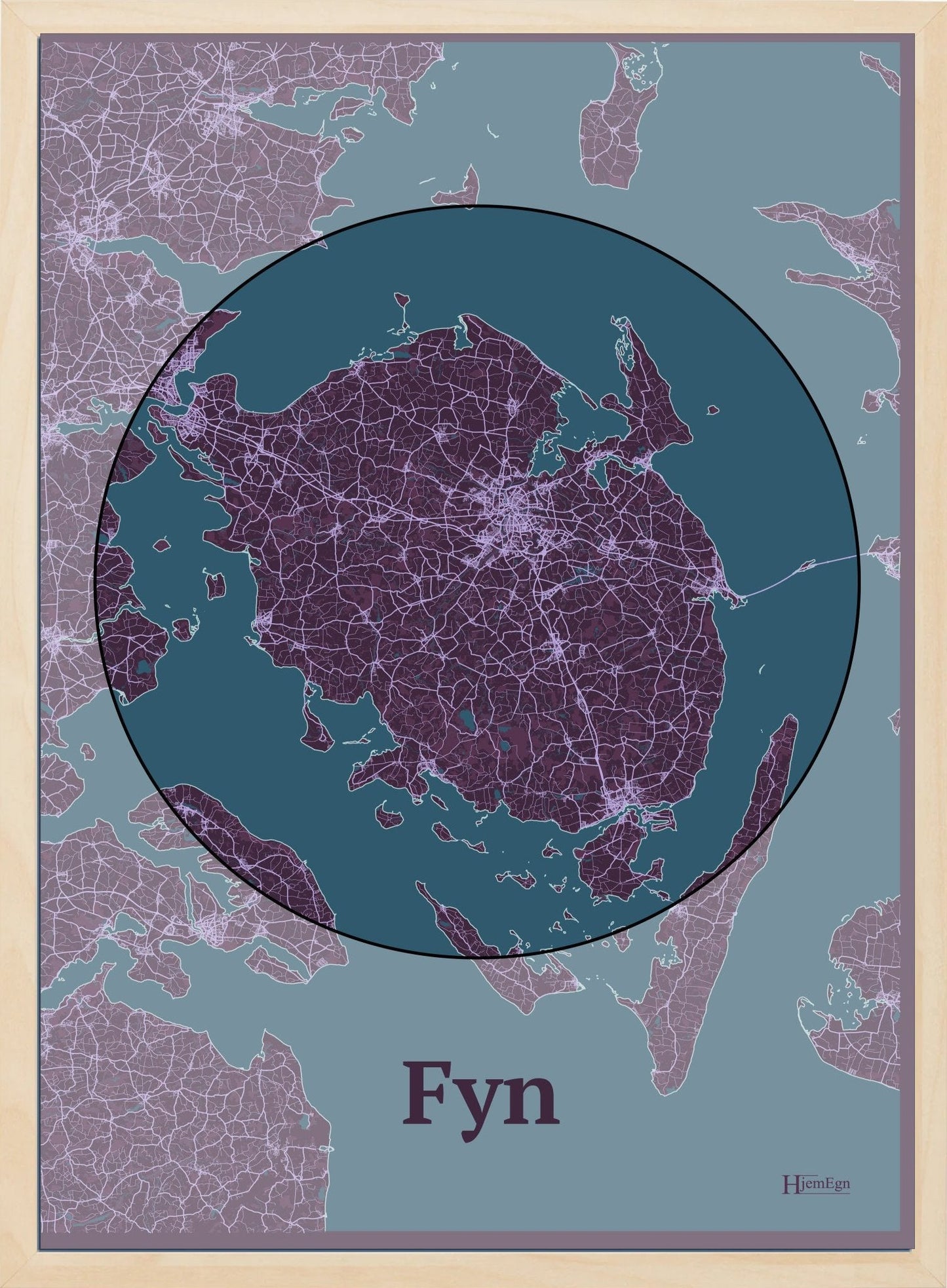 Fyn plakat i farve mørk rød og HjemEgn.dk design centrum. Design bykort for Fyn