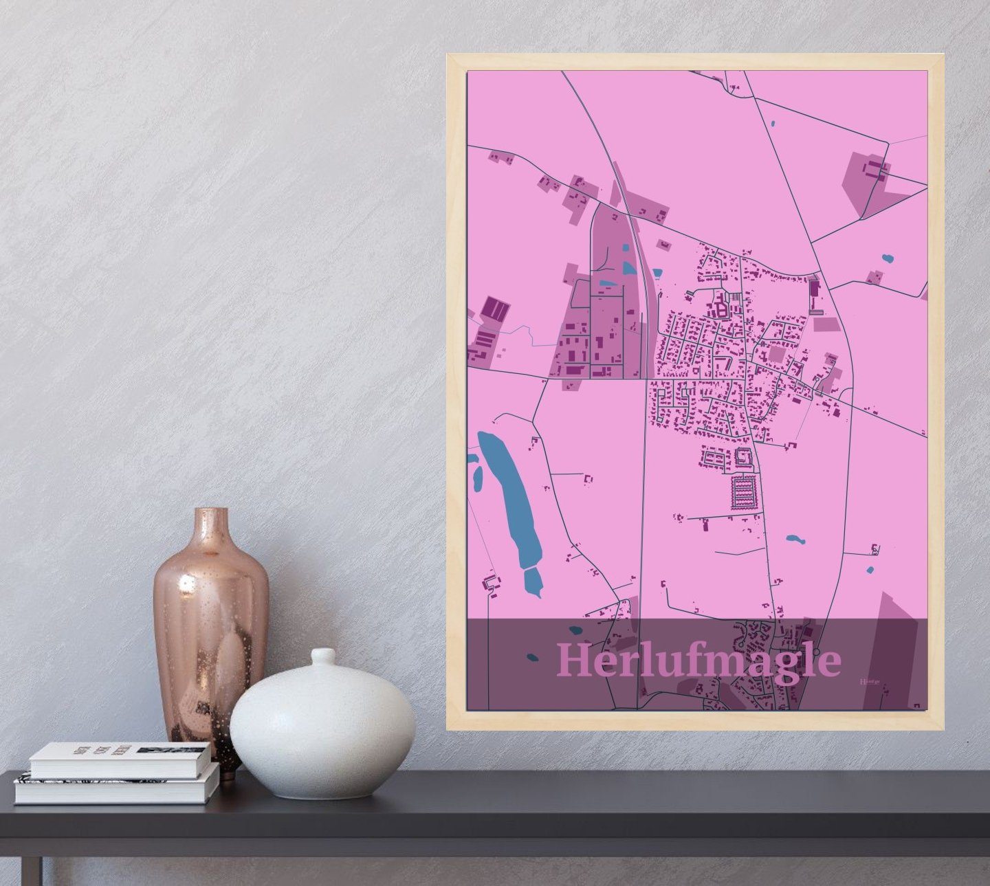 Herlufmagle plakat i farve  og HjemEgn.dk design firkantet. Design bykort for Herlufmagle