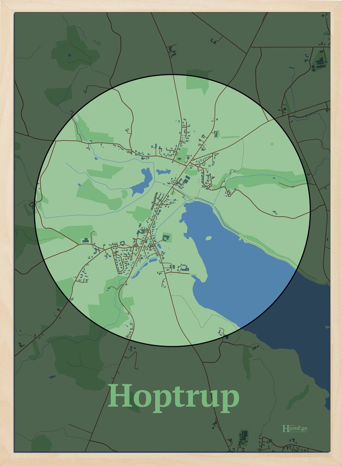 Hoptrup plakat i farve pastel grøn og HjemEgn.dk design centrum. Design bykort for Hoptrup