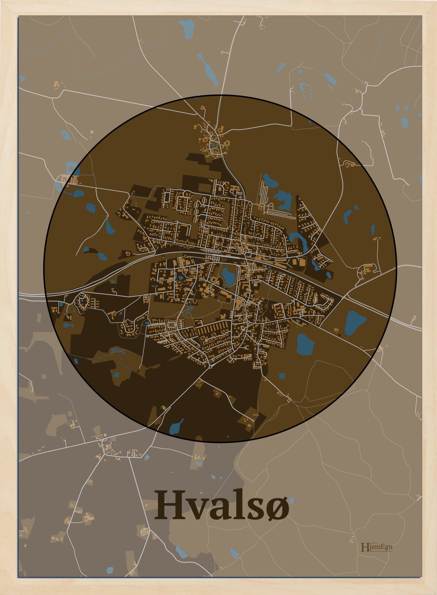 Hvalsø plakat i farve mørk brun og HjemEgn.dk design centrum. Design bykort for Hvalsø