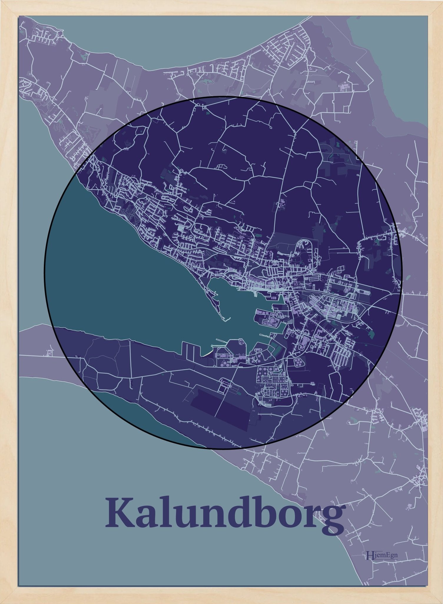 Kalundborg plakat i farve mørk lilla og HjemEgn.dk design centrum. Design bykort for Kalundborg