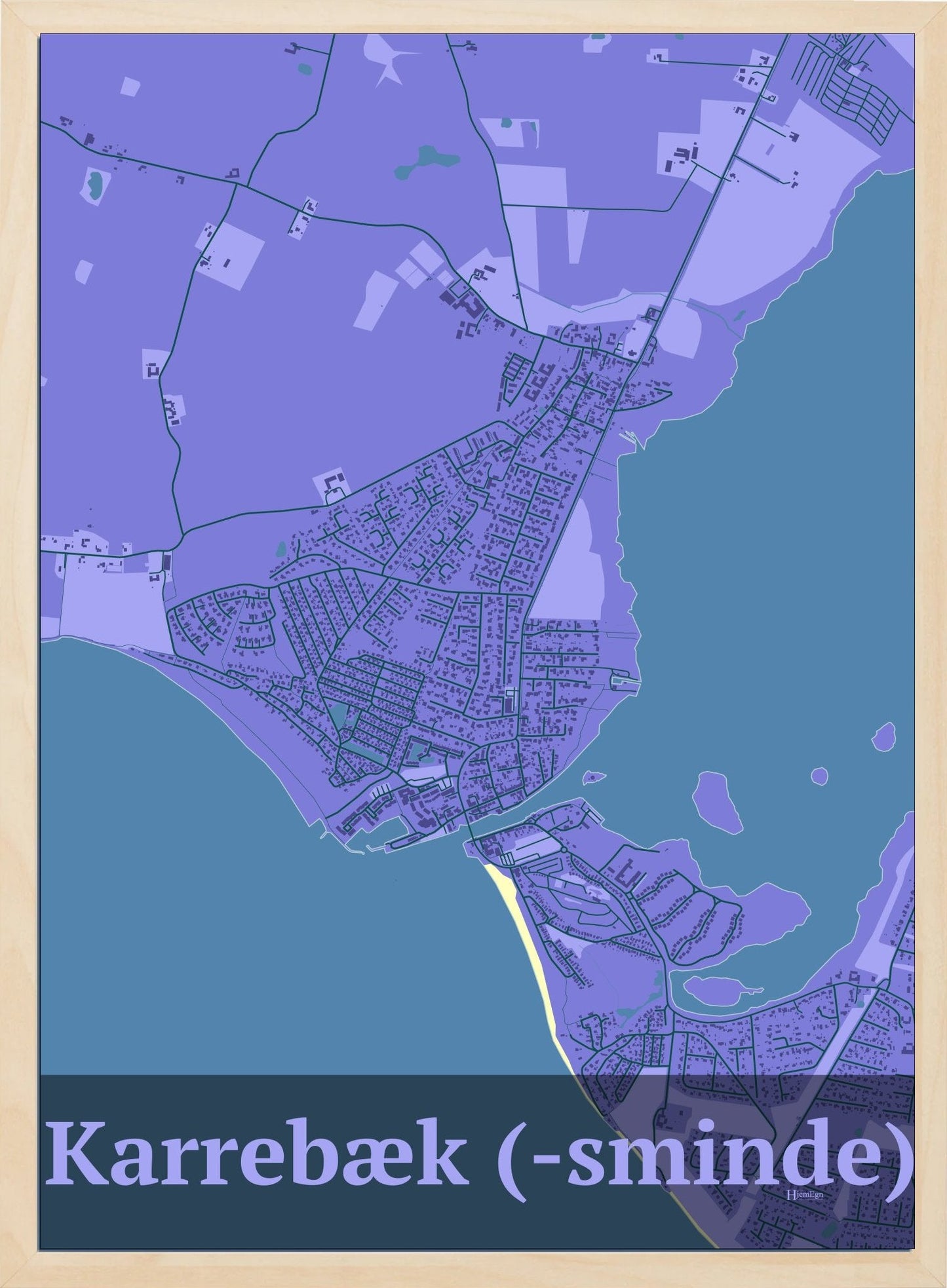 Karrebæk (-sminde) plakat i farve pastel lilla og HjemEgn.dk design firkantet. Design bykort for Karrebæk (-sminde)