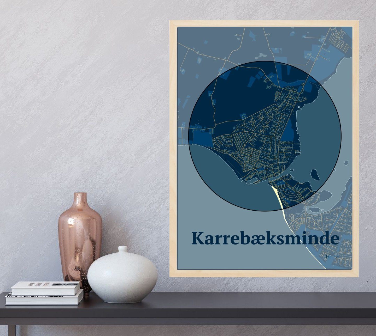 Karrebæksminde plakat i farve  og HjemEgn.dk design centrum. Design bykort for Karrebæksminde