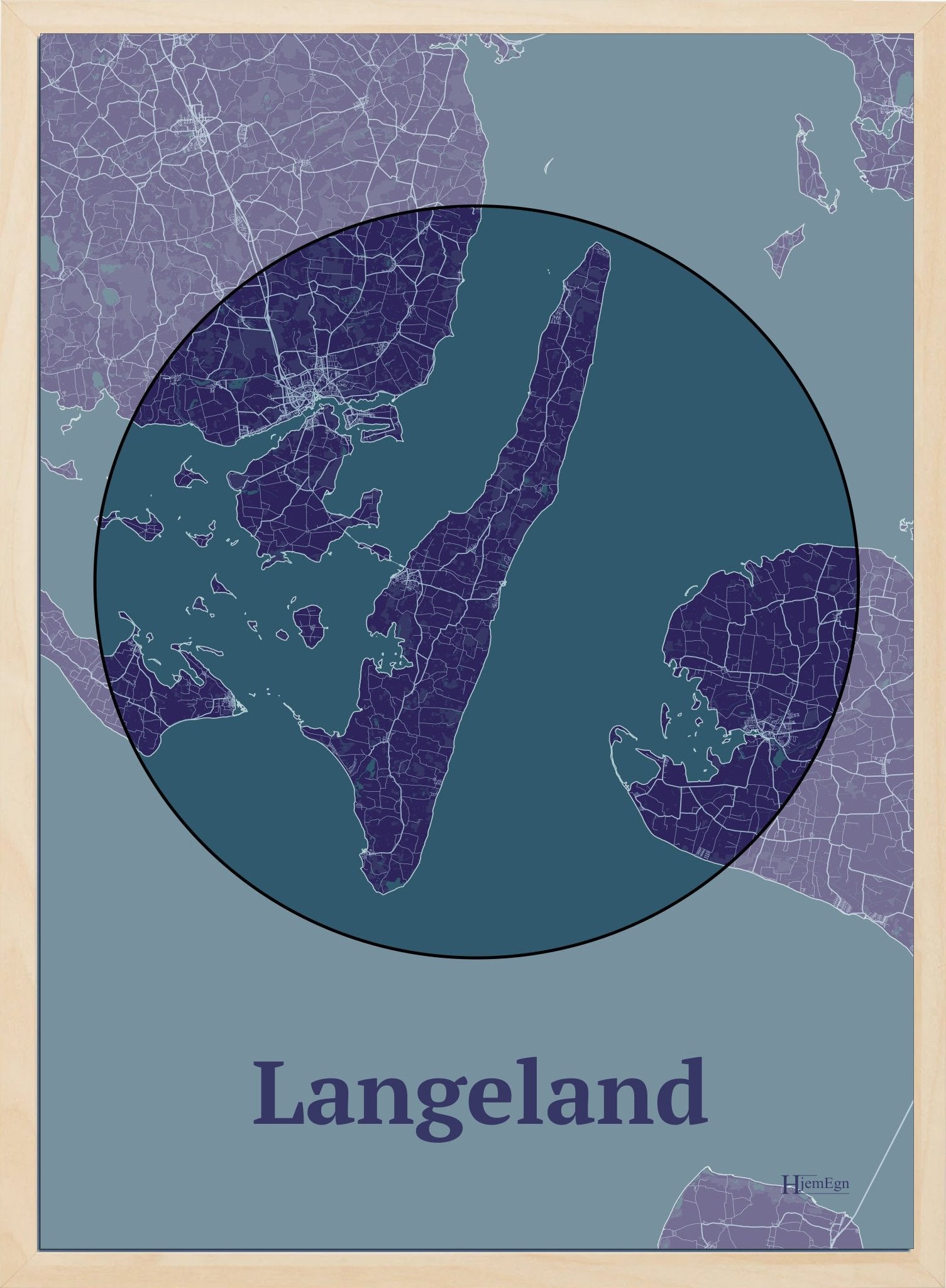 Langeland plakat i farve mørk lilla og HjemEgn.dk design centrum. Design ø-kort for Langeland