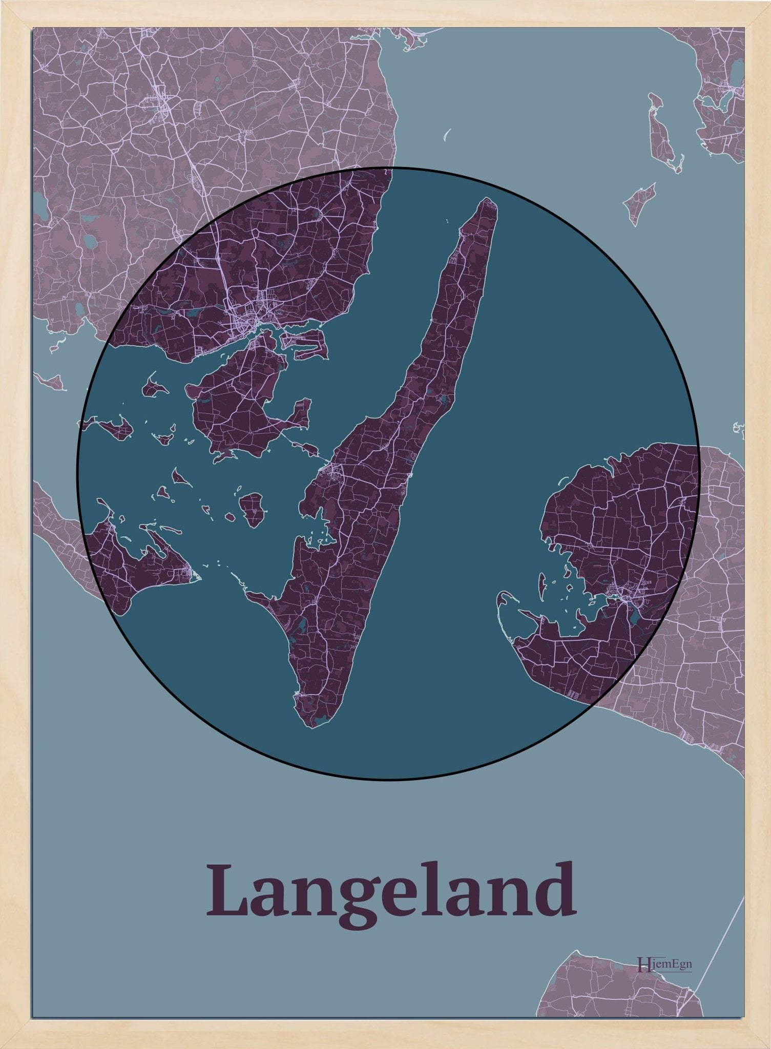 Langeland plakat i farve mørk rød og HjemEgn.dk design centrum. Design ø-kort for Langeland