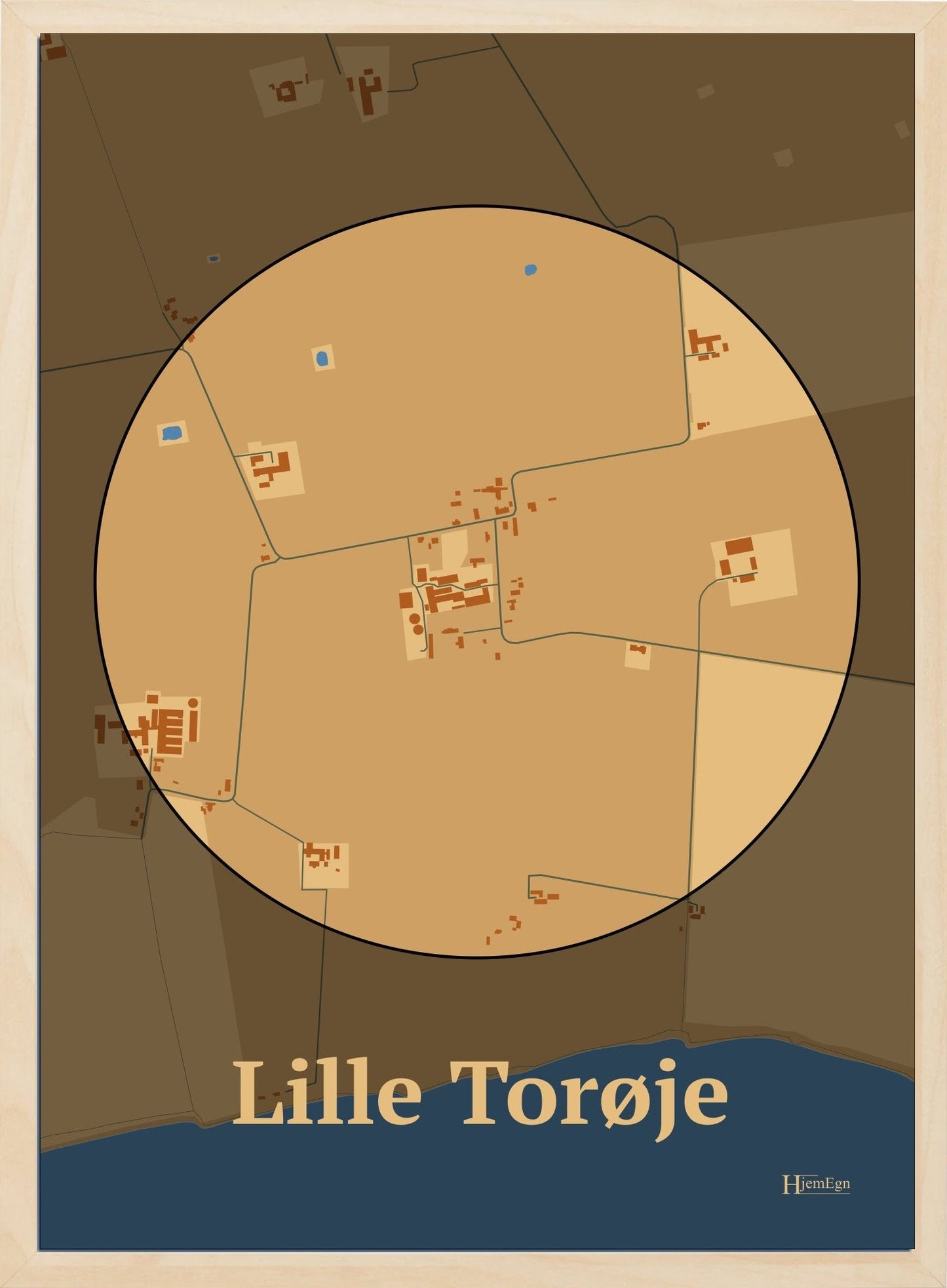 Lille Torøje plakat i farve pastel brun og HjemEgn.dk design centrum. Design bykort for Lille Torøje
