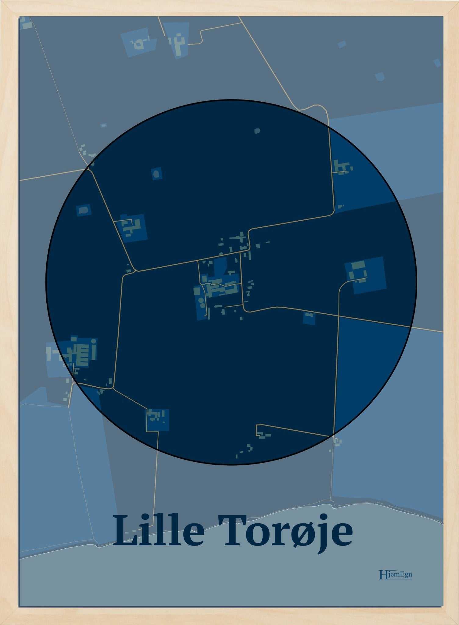 Lille Torøje plakat i farve mørk blå og HjemEgn.dk design centrum. Design bykort for Lille Torøje