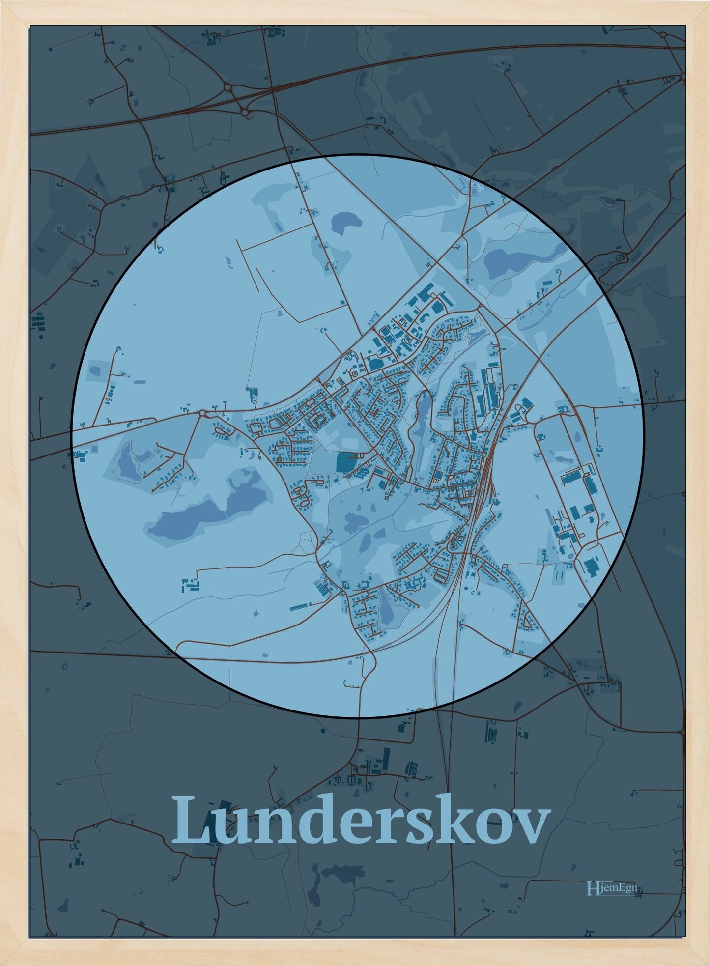 Lunderskov plakat i farve pastel blå og HjemEgn.dk design centrum. Design bykort for Lunderskov