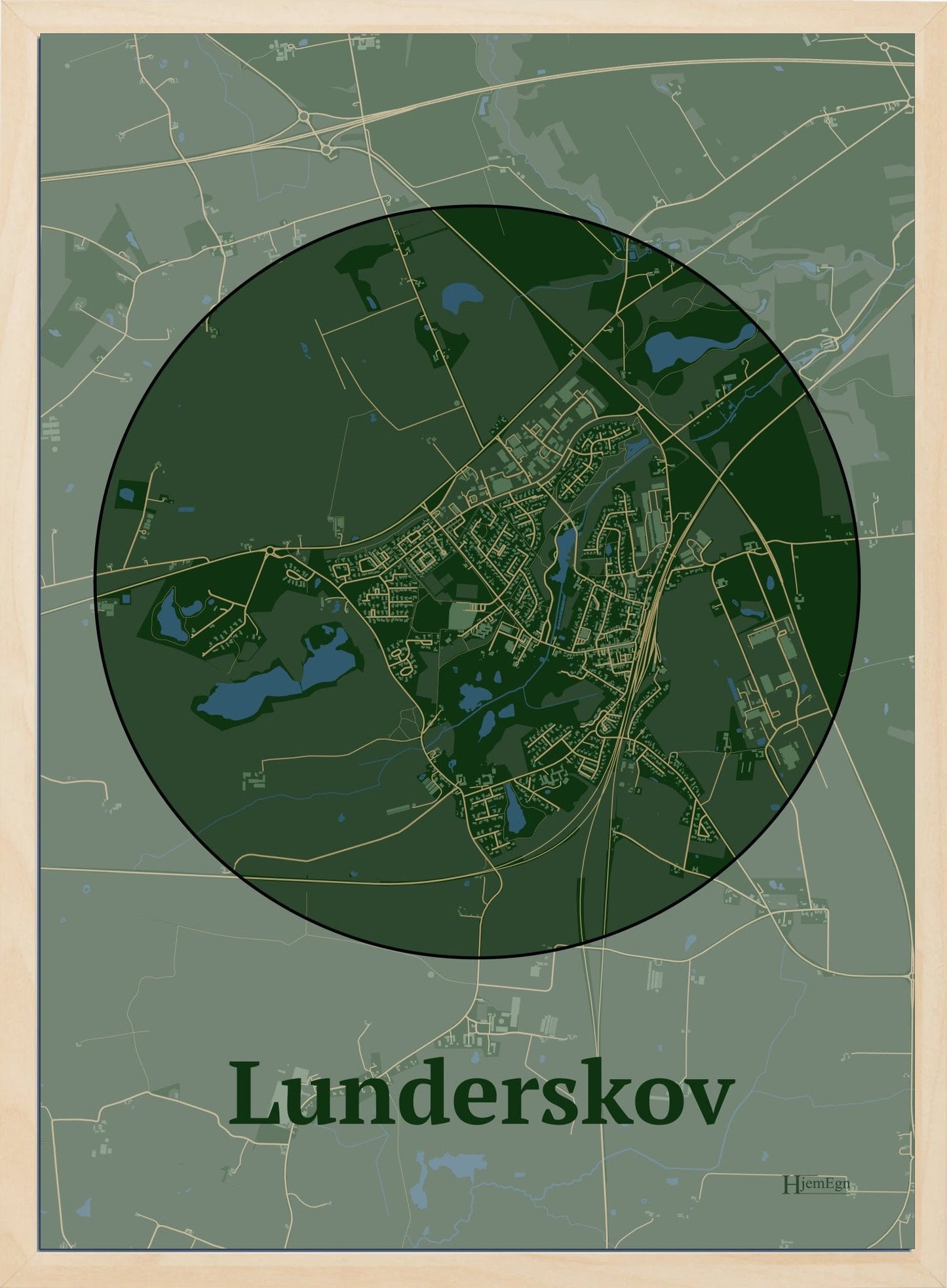 Lunderskov plakat i farve mørk grøn og HjemEgn.dk design centrum. Design bykort for Lunderskov