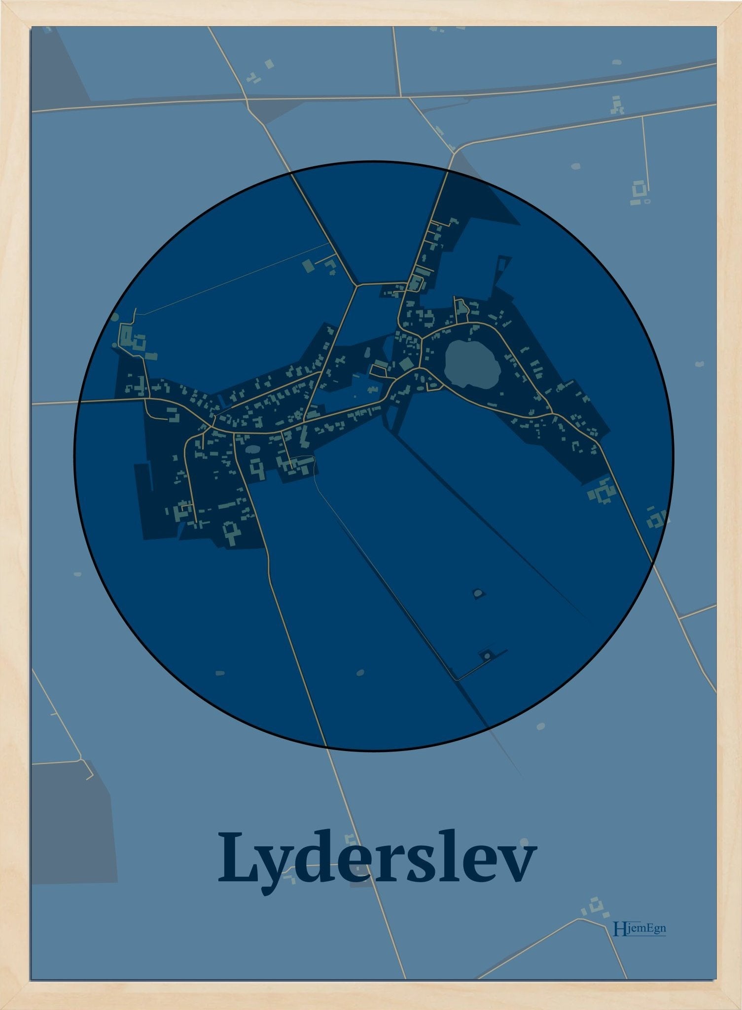 Lyderslev plakat i farve mørk blå og HjemEgn.dk design centrum. Design bykort for Lyderslev