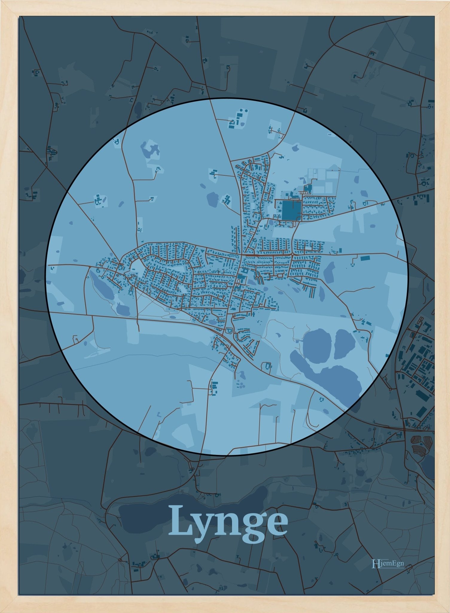 Lynge plakat i farve pastel blå og HjemEgn.dk design centrum. Design bykort for Lynge