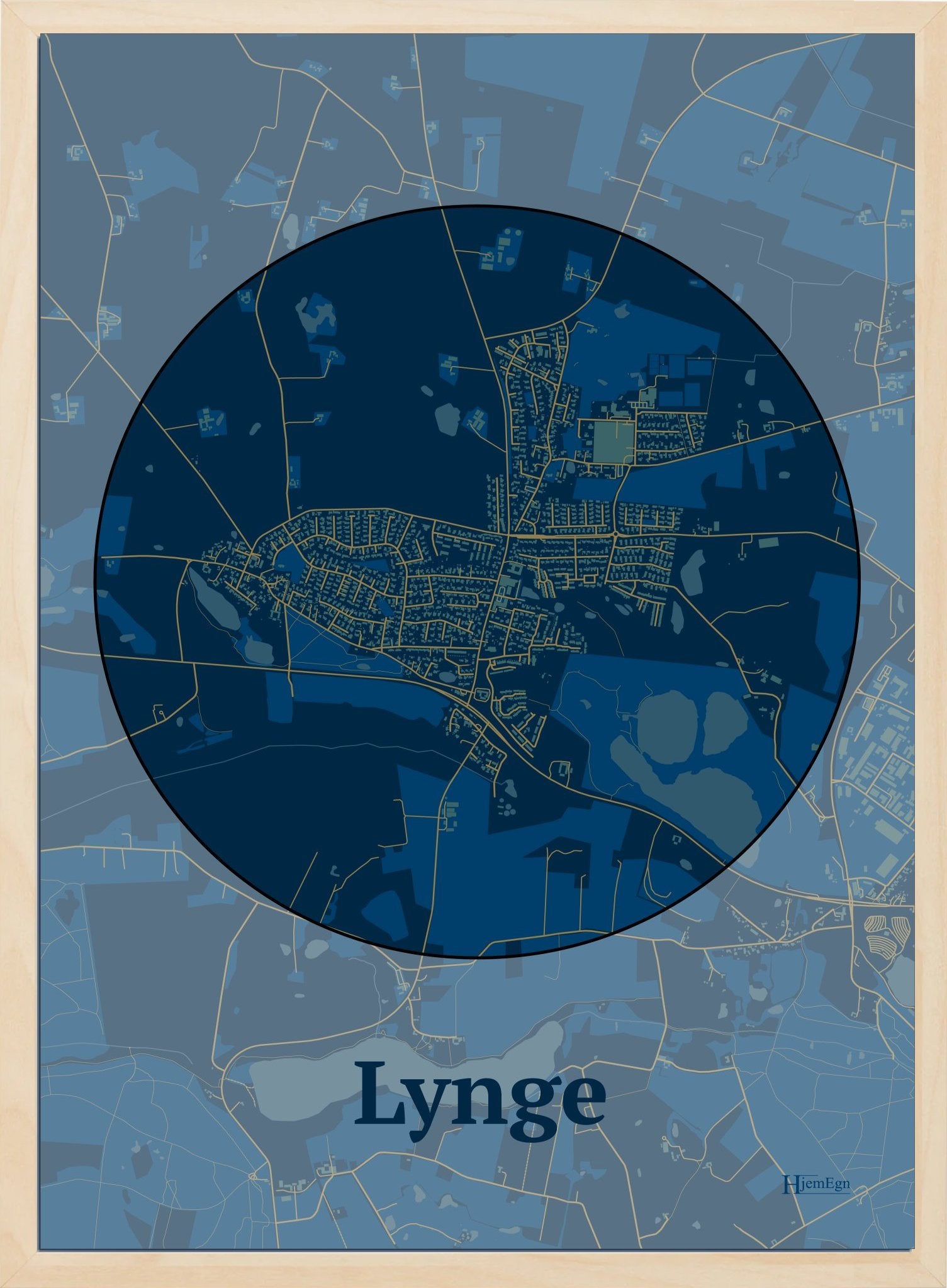 Lynge plakat i farve mørk blå og HjemEgn.dk design centrum. Design bykort for Lynge