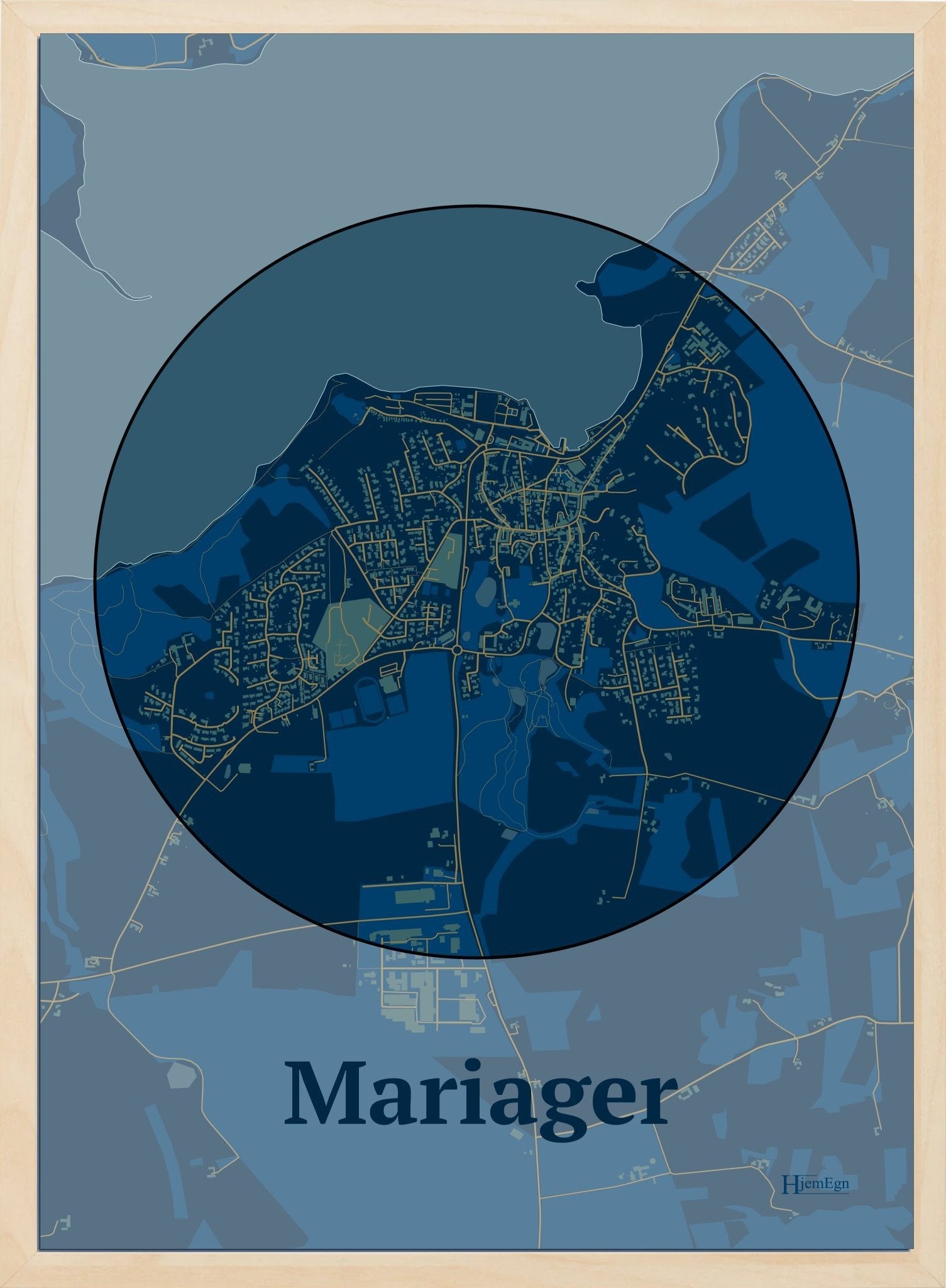 Mariager plakat i farve mørk blå og HjemEgn.dk design centrum. Design bykort for Mariager