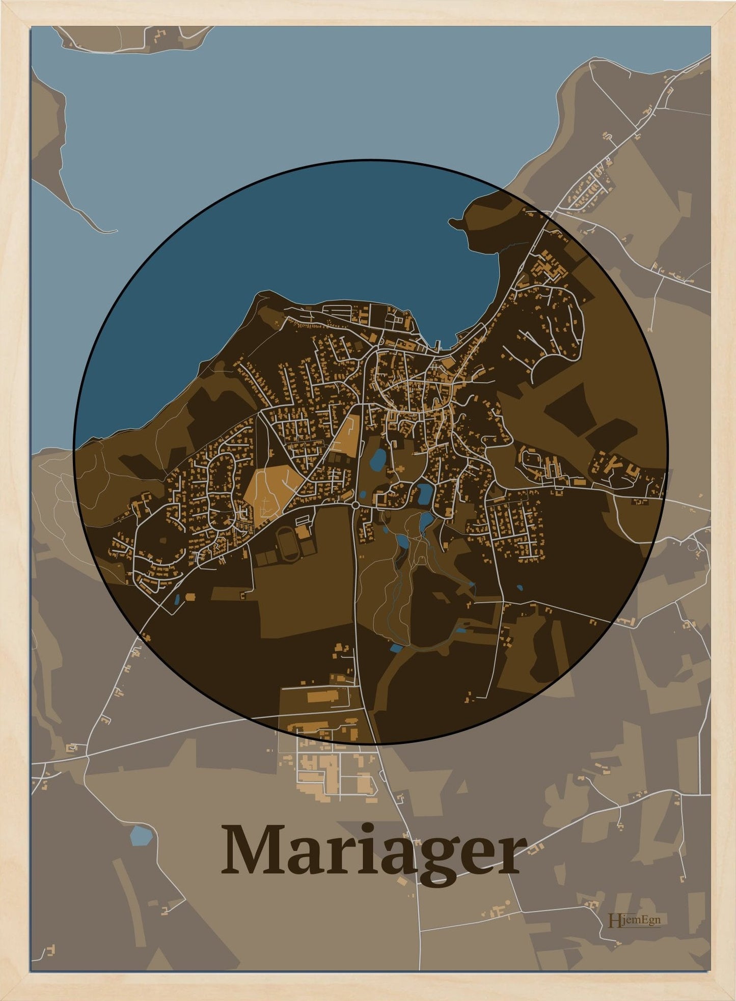 Mariager plakat i farve mørk brun og HjemEgn.dk design centrum. Design bykort for Mariager