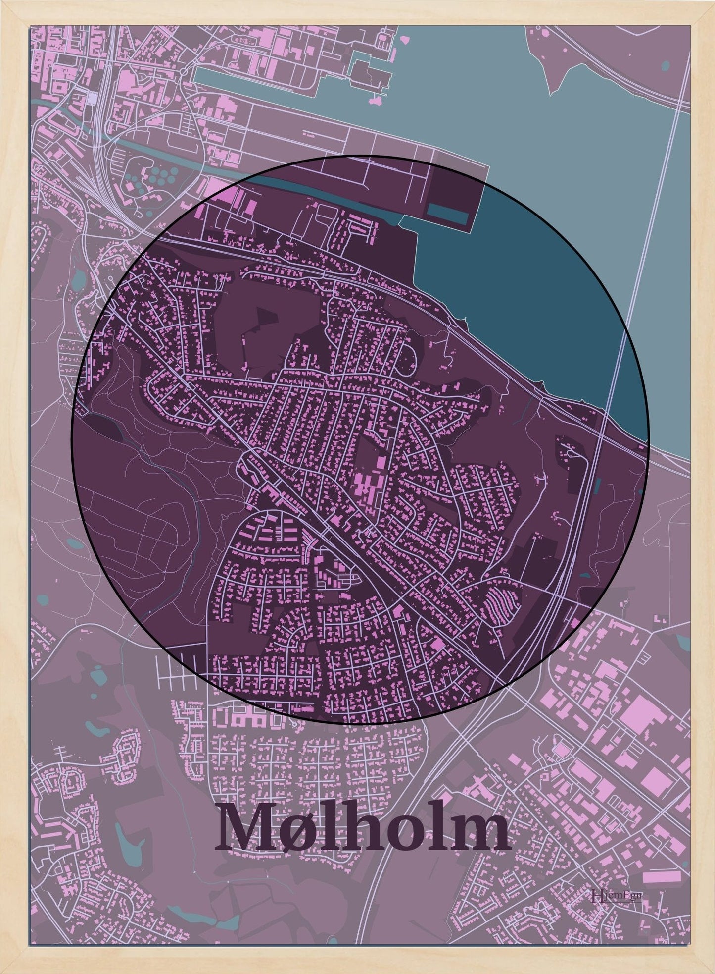 Mølholm plakat i farve mørk rød og HjemEgn.dk design centrum. Design bykort for Mølholm