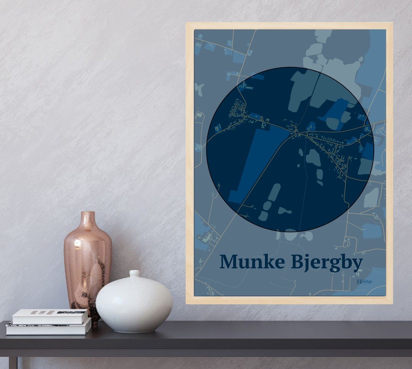 Munke Bjergby plakat i farve  og HjemEgn.dk design centrum. Design bykort for Munke Bjergby