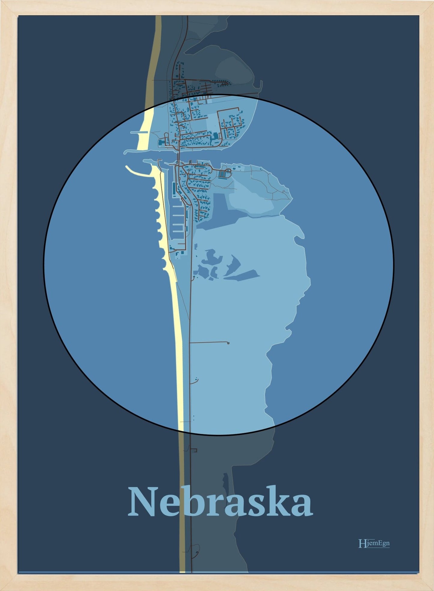 Nebraska Tema:øjet plakat i farve pastel blå og HjemEgn.dk design centrum. Design bykort for Nebraska Tema:øjet
