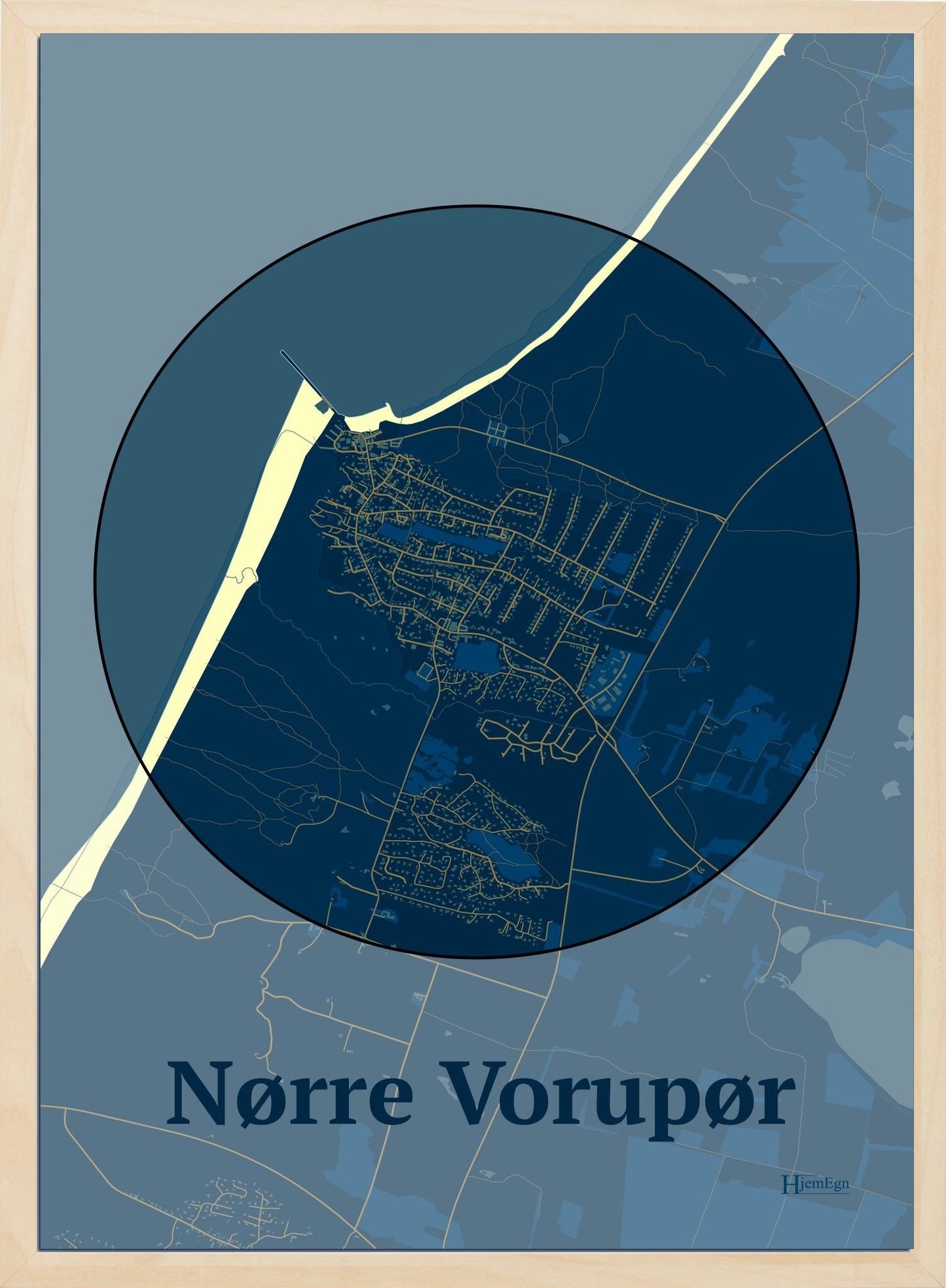 Nørre Vorupør plakat i farve mørk blå og HjemEgn.dk design centrum. Design bykort for Nørre Vorupør