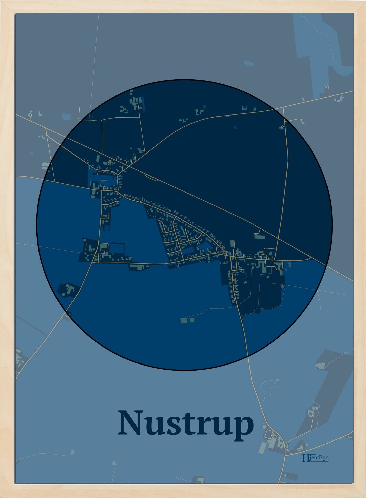 Nustrup plakat i farve mørk blå og HjemEgn.dk design centrum. Design bykort for Nustrup